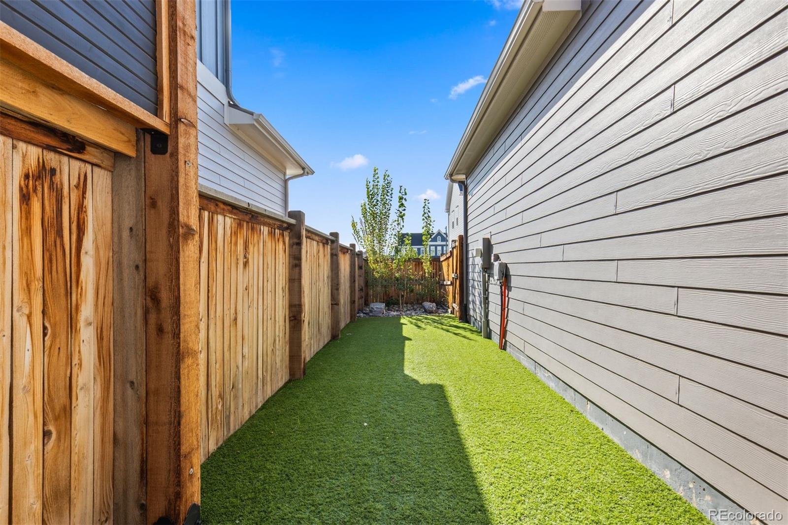 MLS Image #42 for 5961  boston street,denver, Colorado