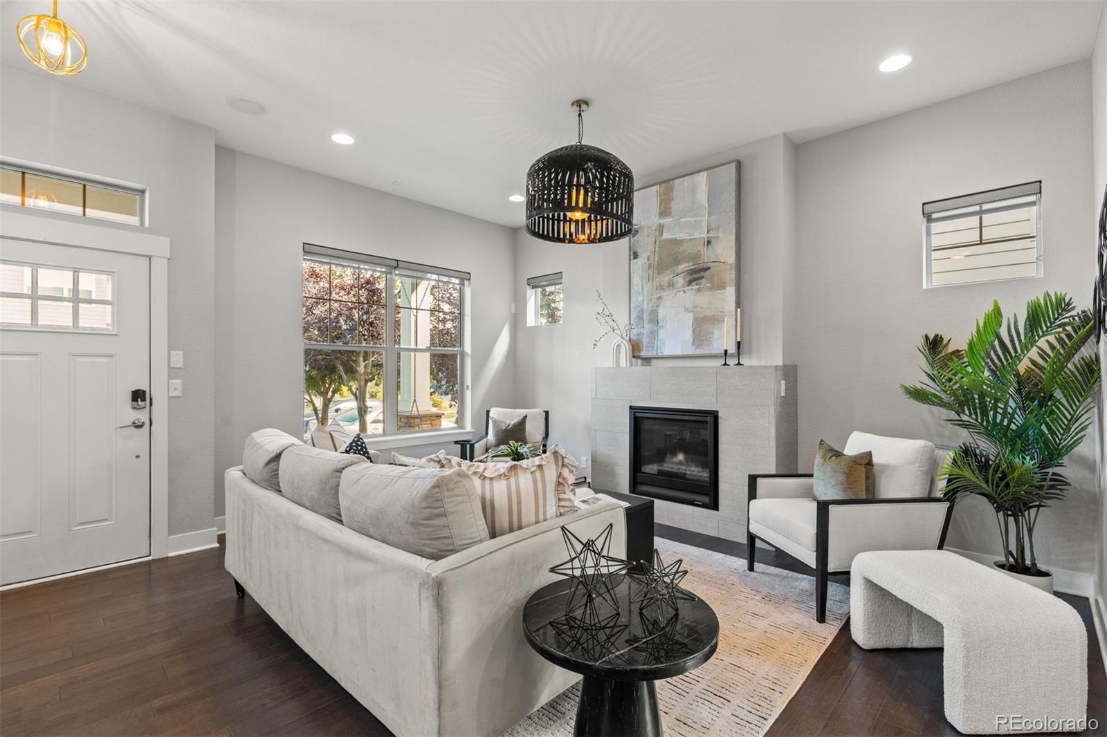MLS Image #7 for 5961  boston street,denver, Colorado
