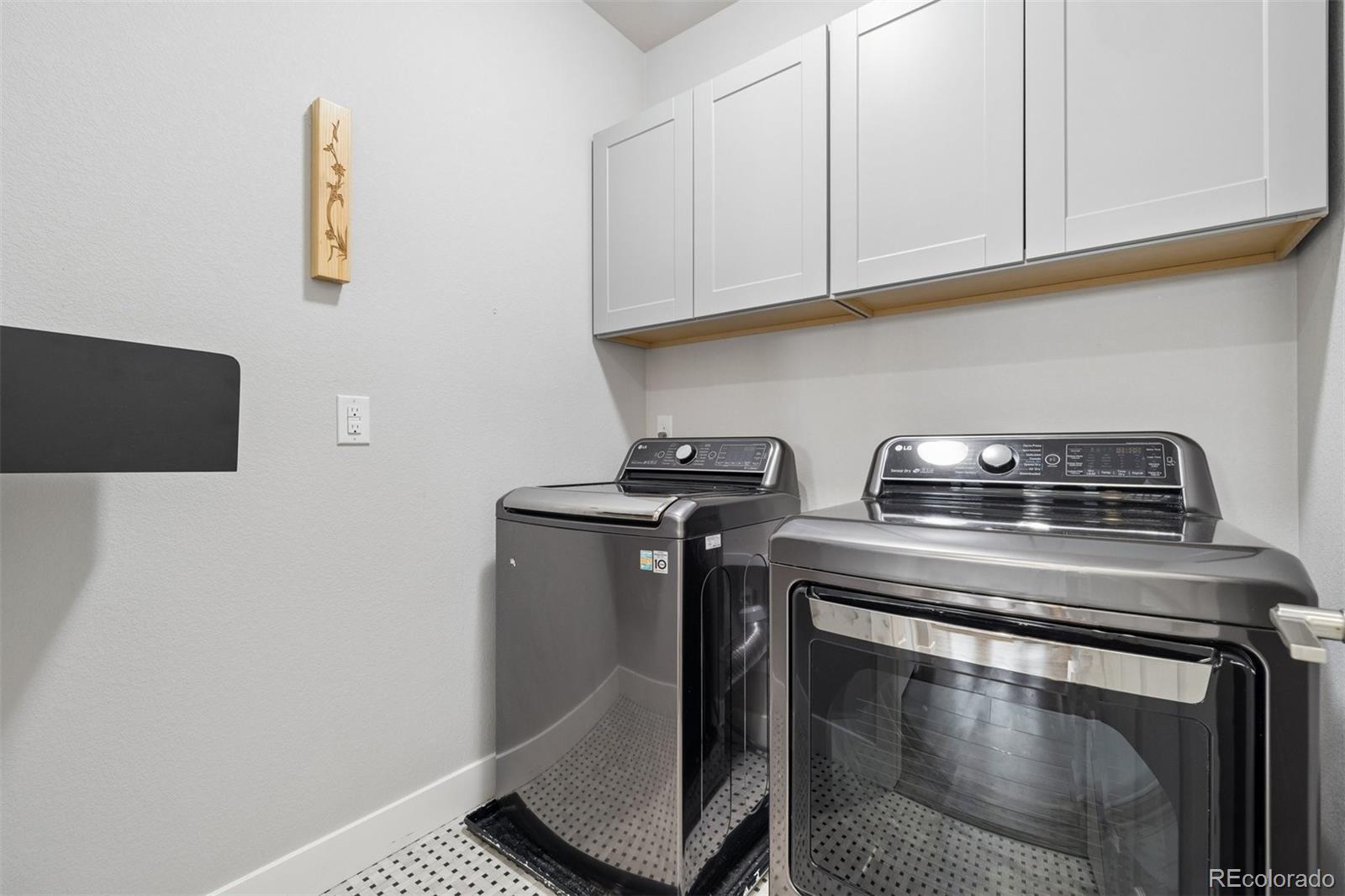 MLS Image #21 for 27232 e frost place,aurora, Colorado