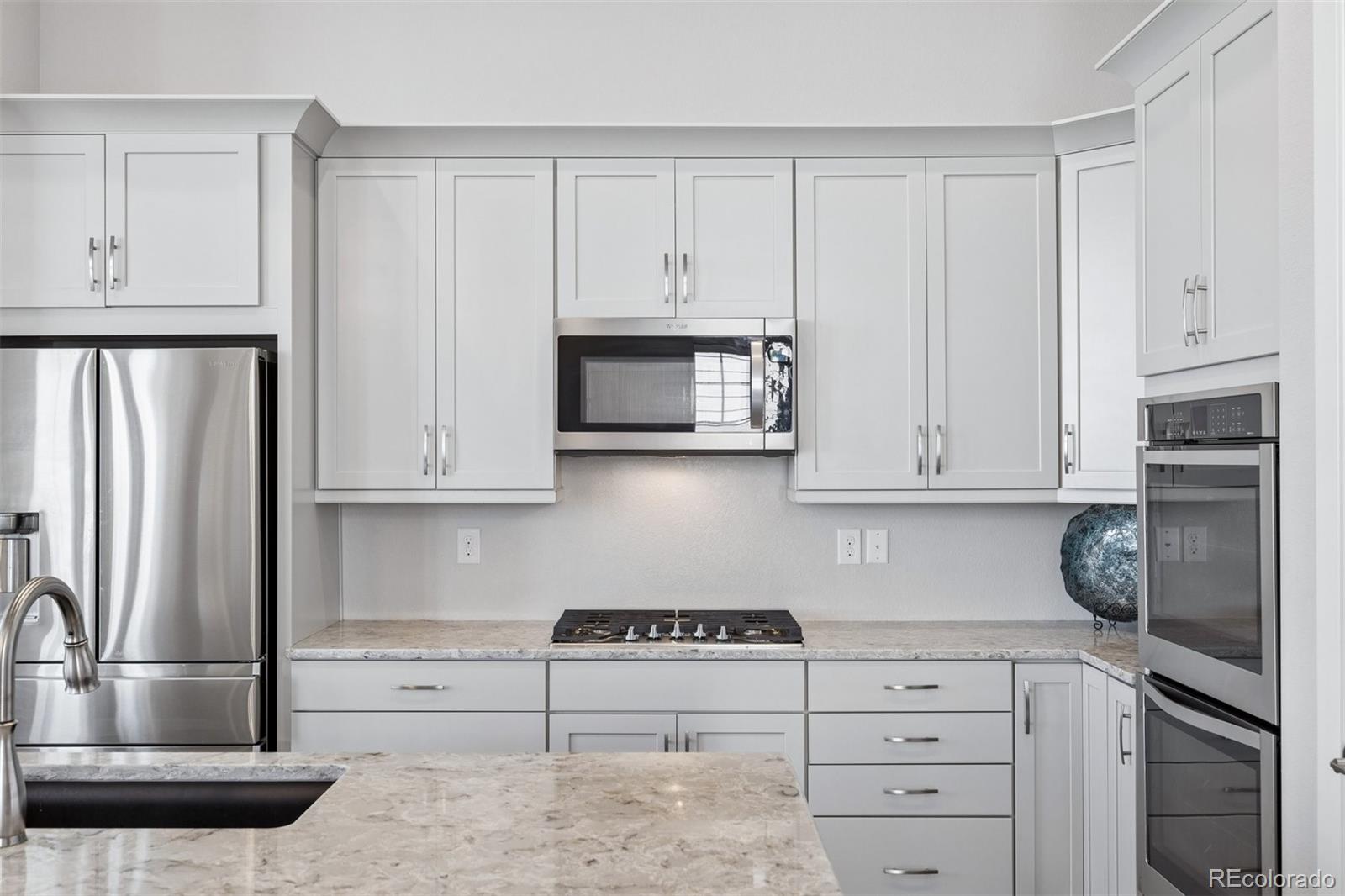 MLS Image #9 for 27232 e frost place,aurora, Colorado