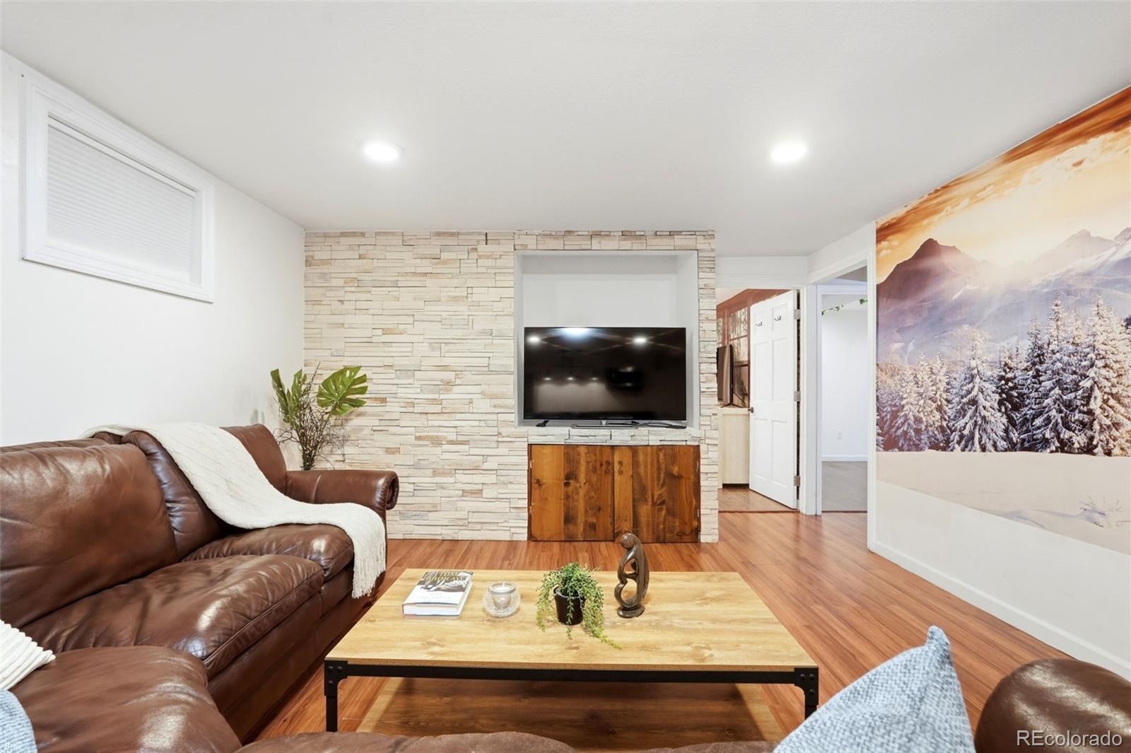 MLS Image #23 for 902 s ironton street,aurora, Colorado