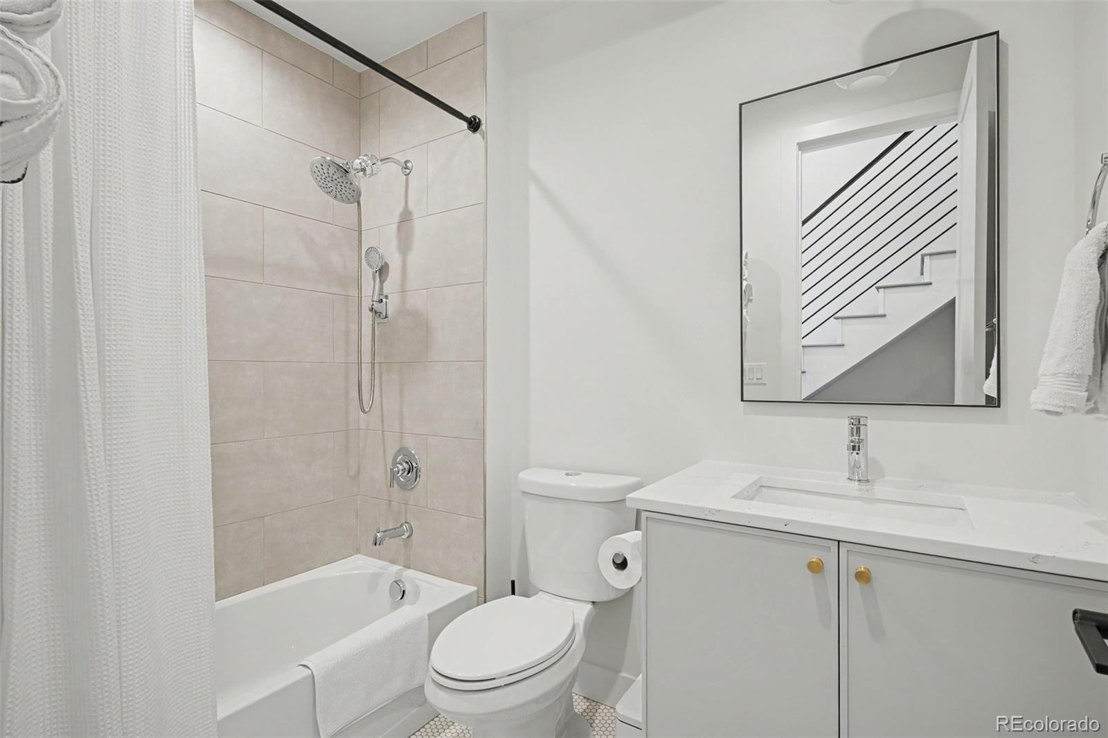 MLS Image #19 for 2578 s broadway avenue ,denver, Colorado