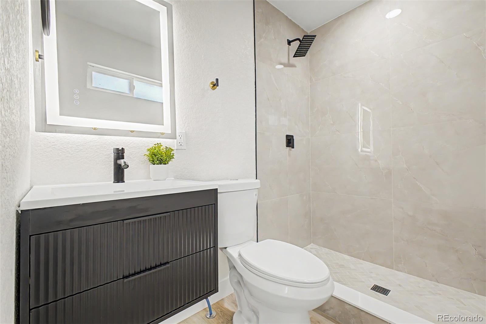 MLS Image #12 for 1242 s seneca way,denver, Colorado