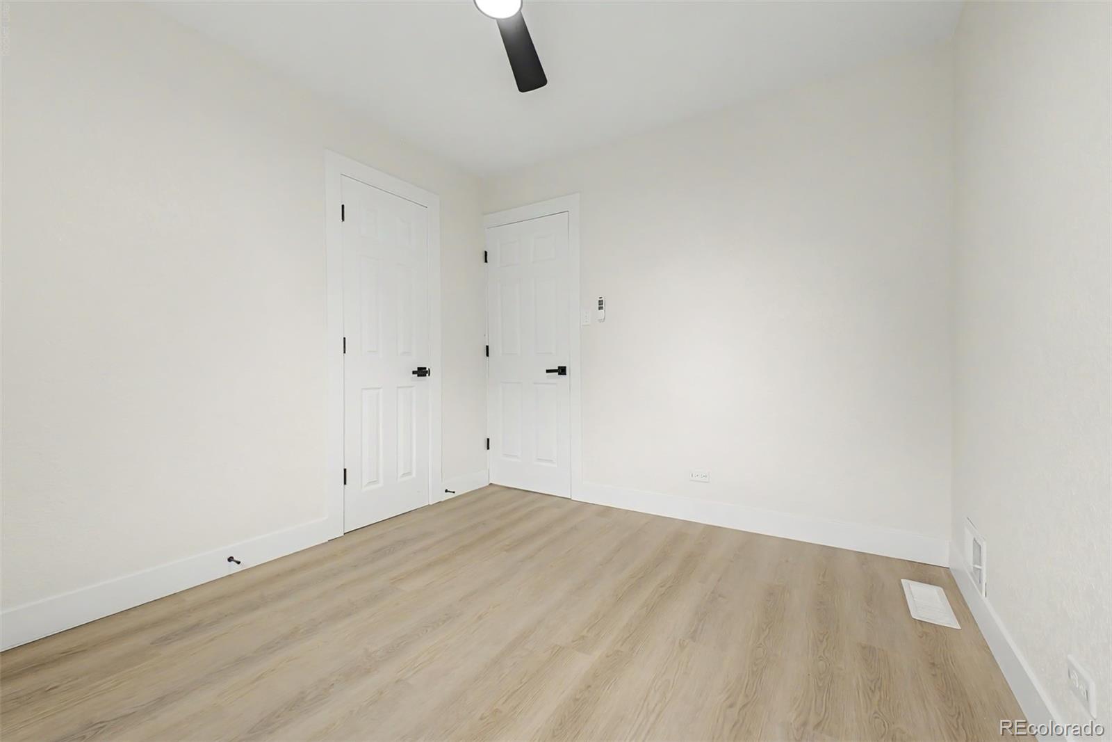 MLS Image #14 for 1242 s seneca way,denver, Colorado