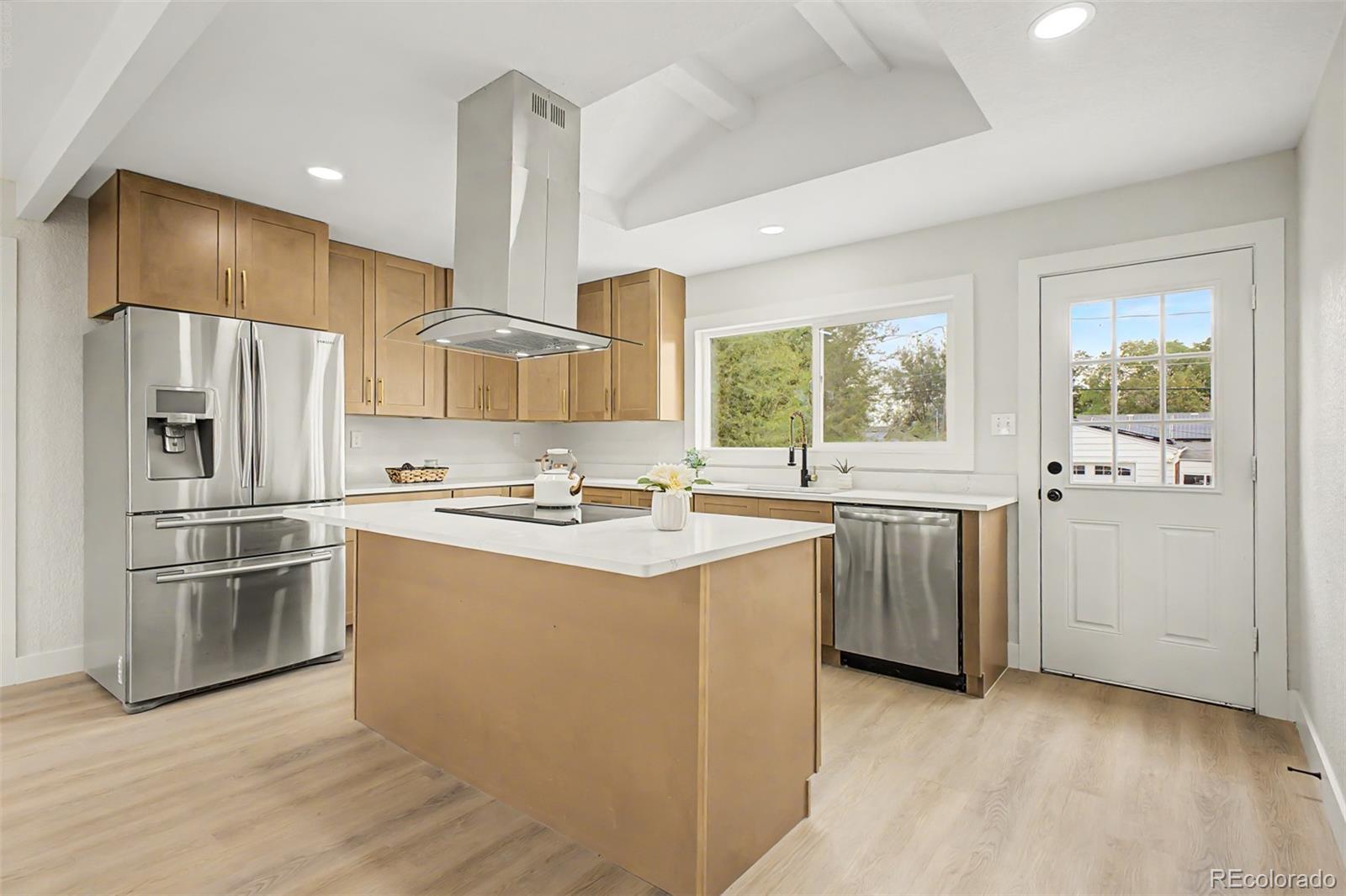 MLS Image #5 for 1242 s seneca way,denver, Colorado