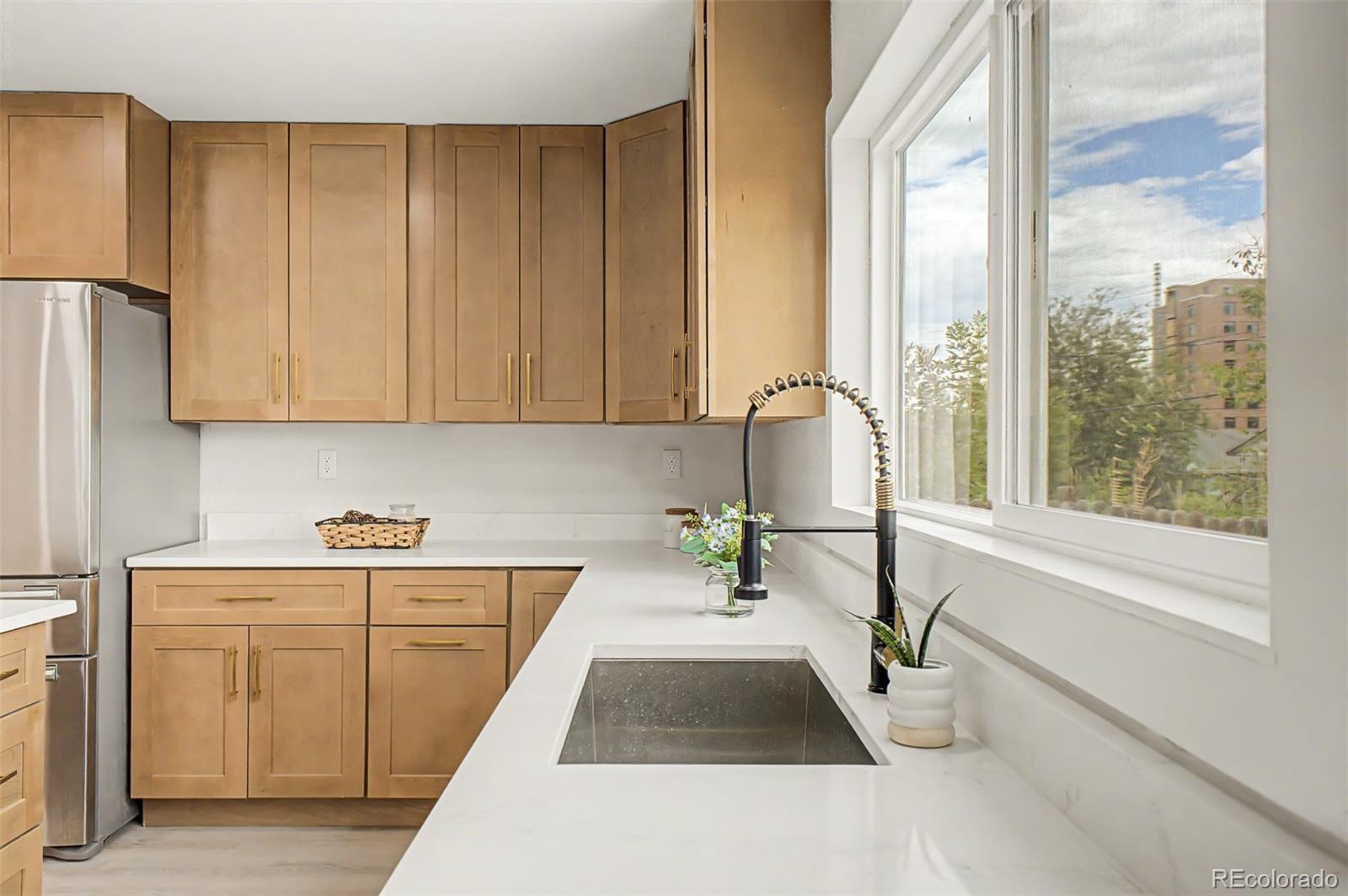 MLS Image #7 for 1242 s seneca way,denver, Colorado