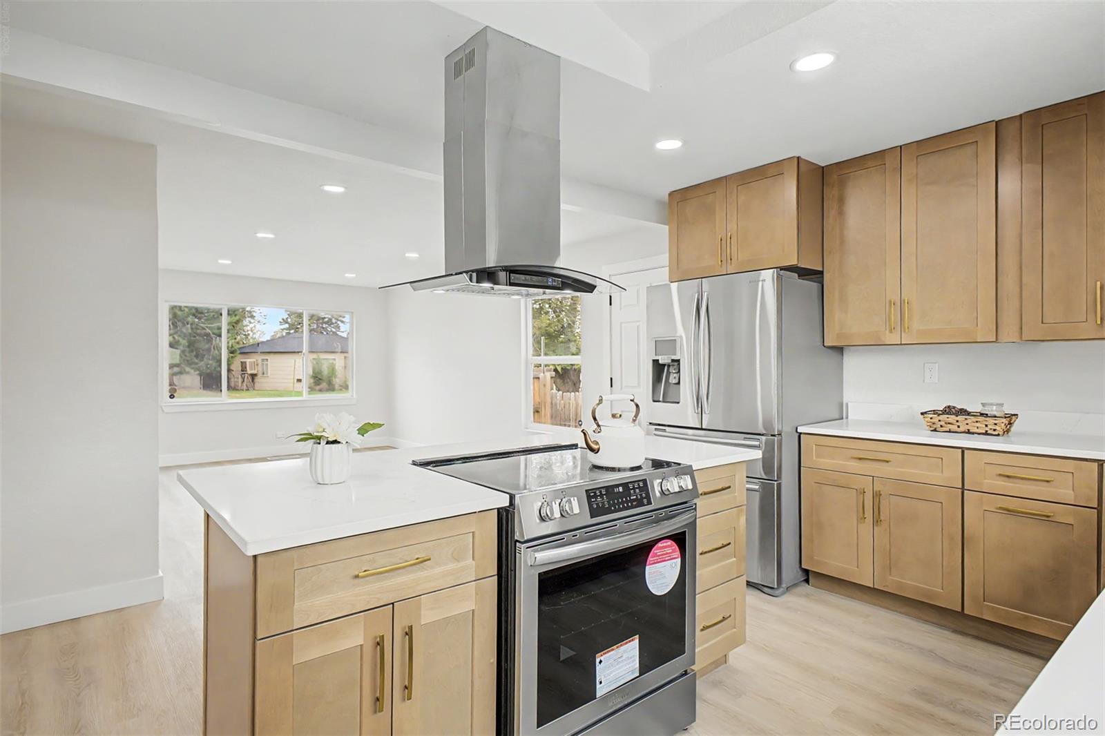 MLS Image #9 for 1242 s seneca way,denver, Colorado