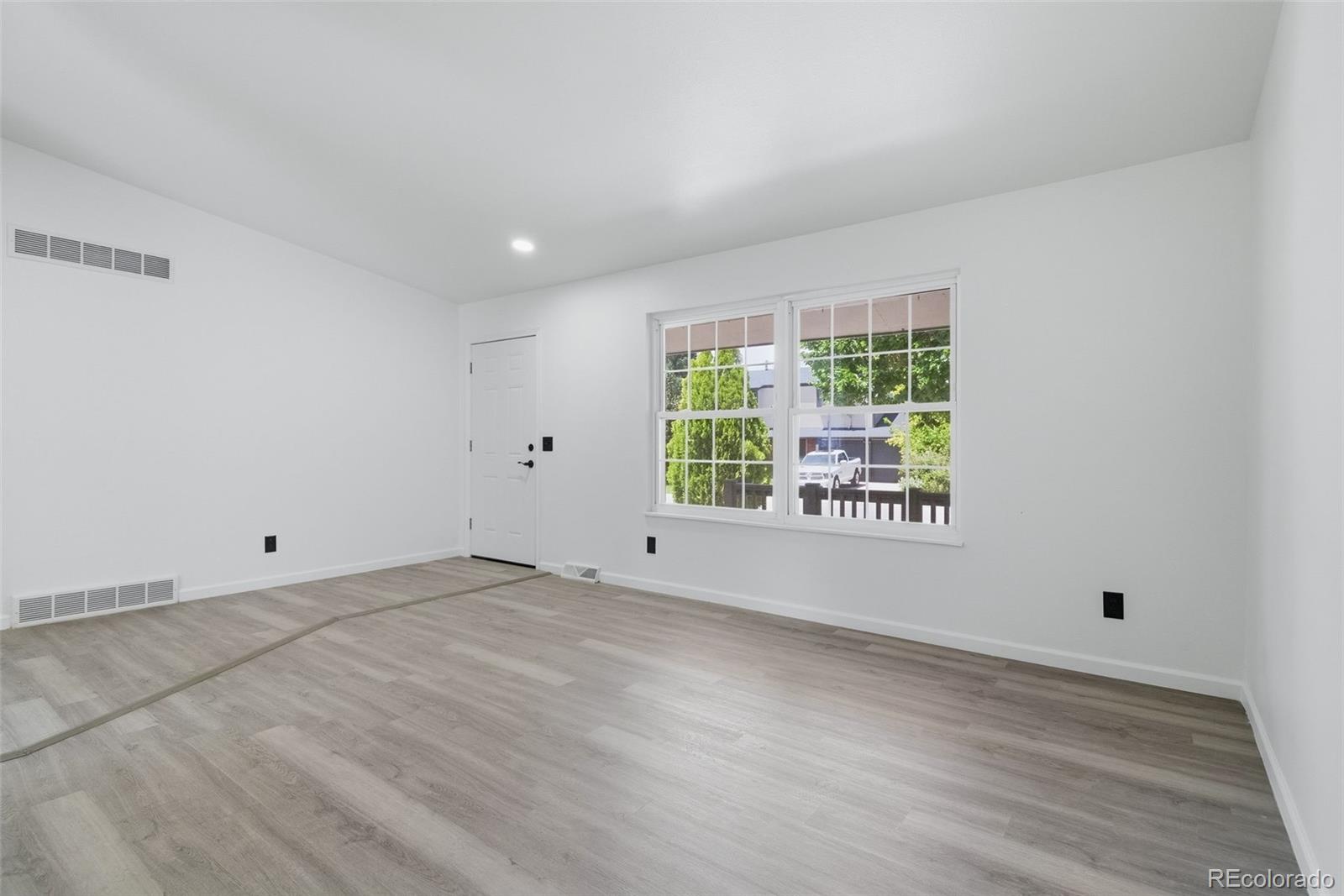 MLS Image #8 for 4660 s idalia street,aurora, Colorado