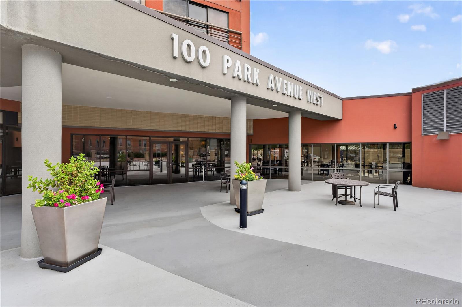 MLS Image #2 for 100  park avenue,denver, Colorado