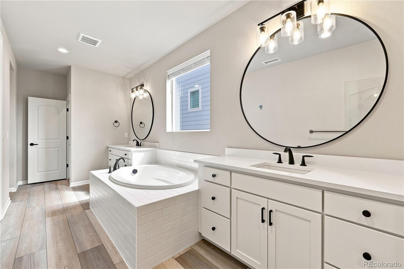 MLS Image #20 for 667  simmental loop,castle rock, Colorado