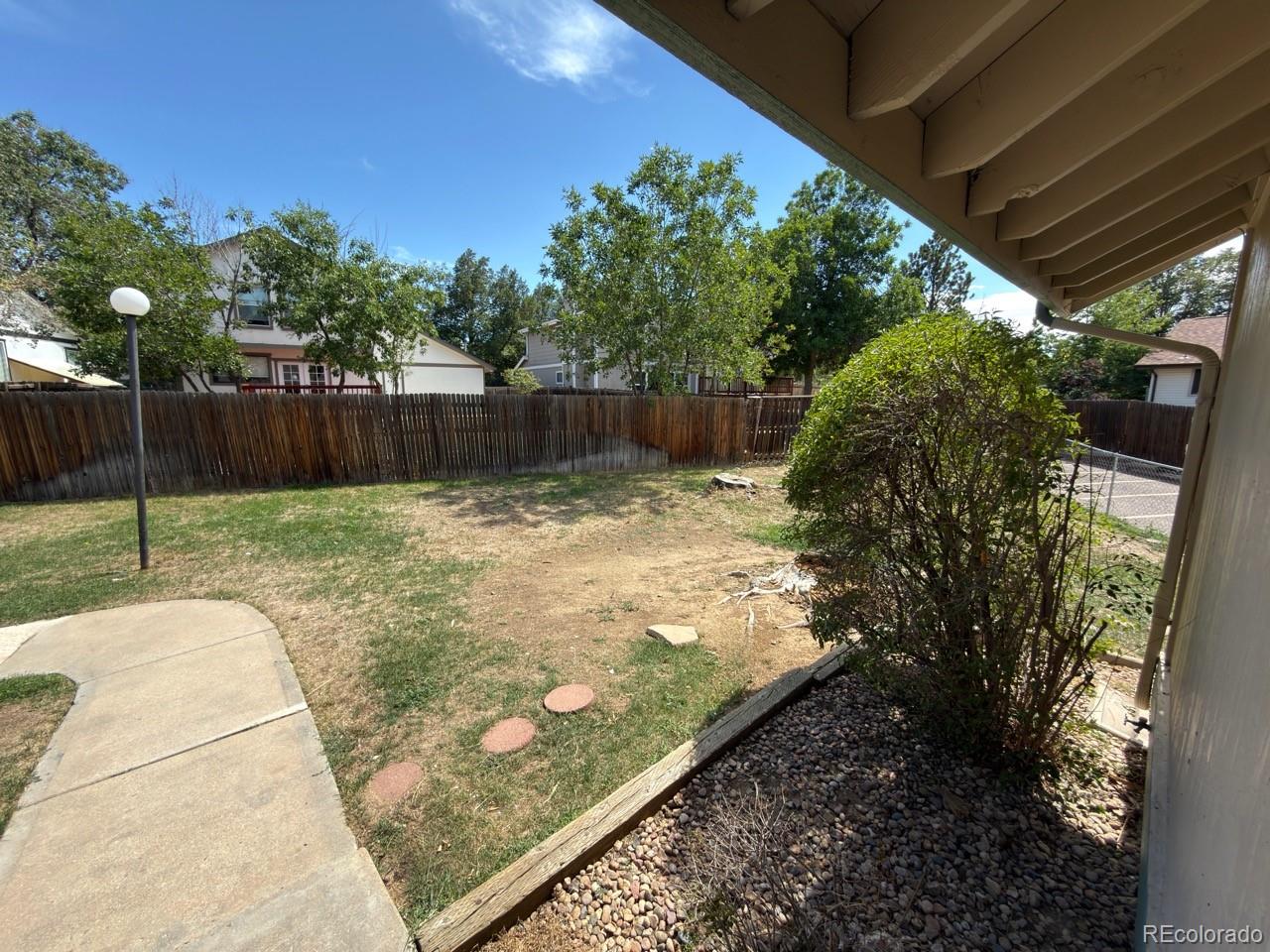 MLS Image #4 for 3762 s danube circle,aurora, Colorado