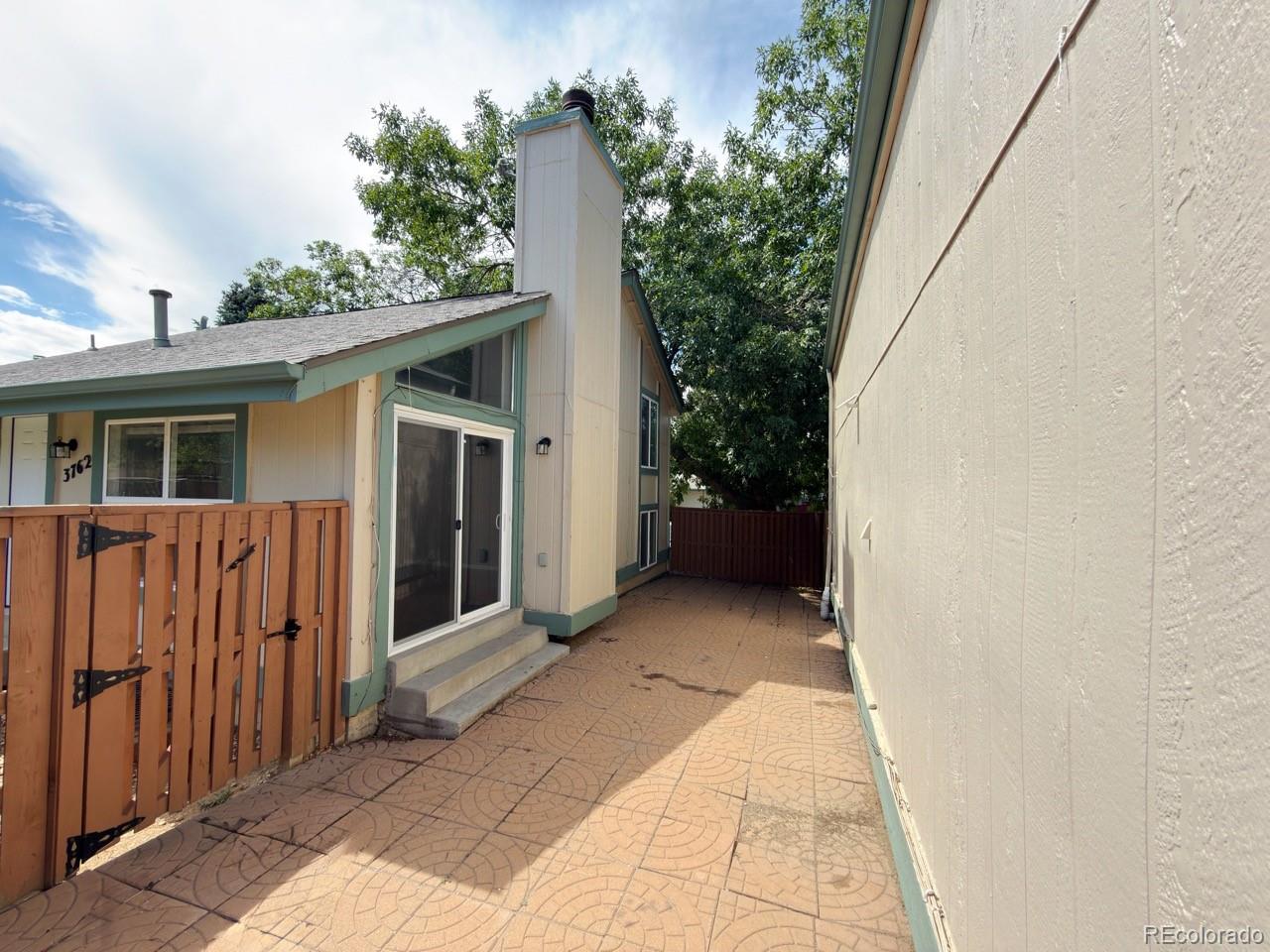 MLS Image #5 for 3762 s danube circle,aurora, Colorado