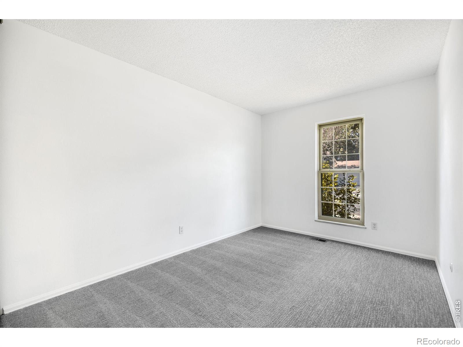 MLS Image #23 for 2314  bowen street,longmont, Colorado