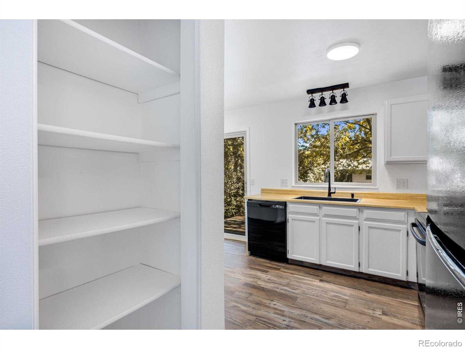MLS Image #5 for 2314  bowen street,longmont, Colorado