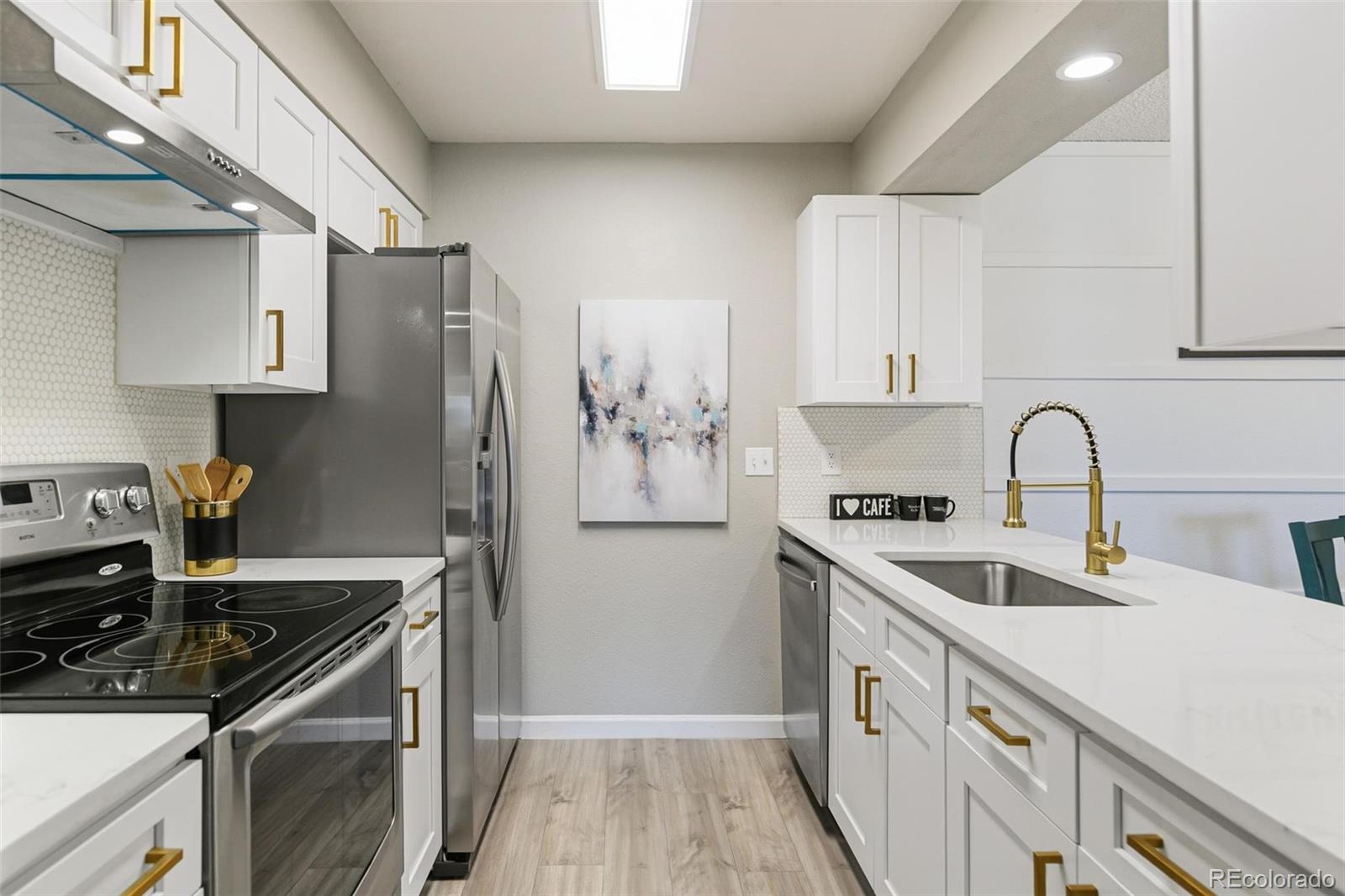 MLS Image #13 for 459  wright street,denver, Colorado