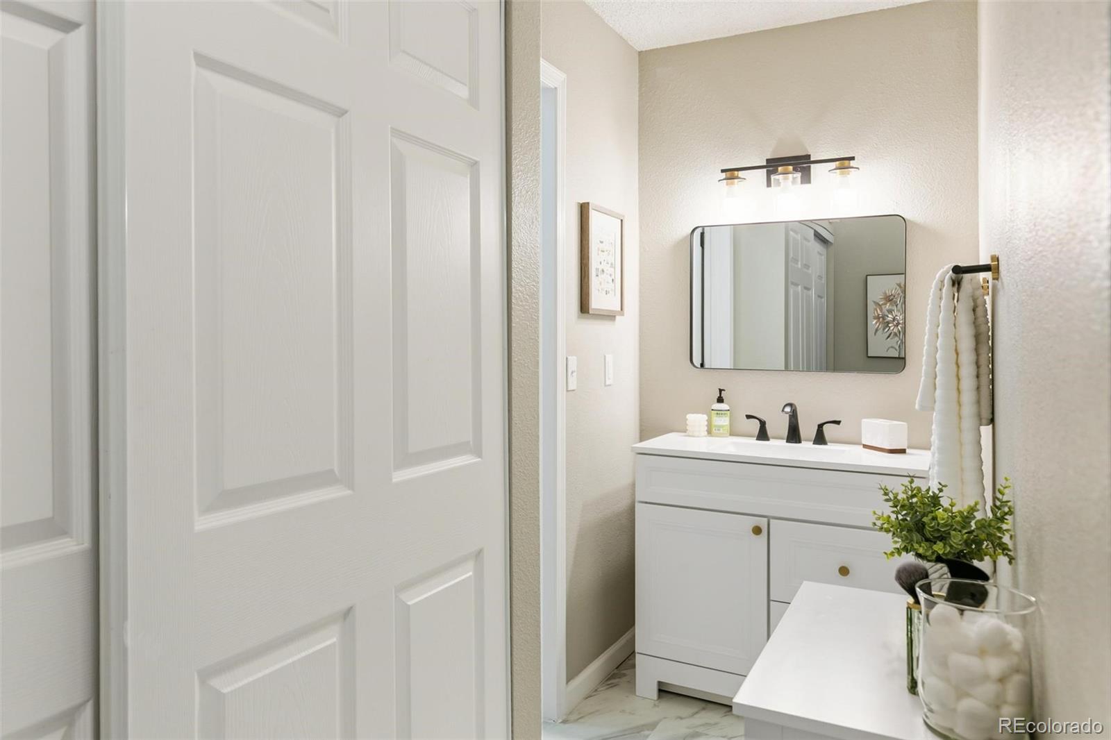 MLS Image #18 for 459  wright street,denver, Colorado