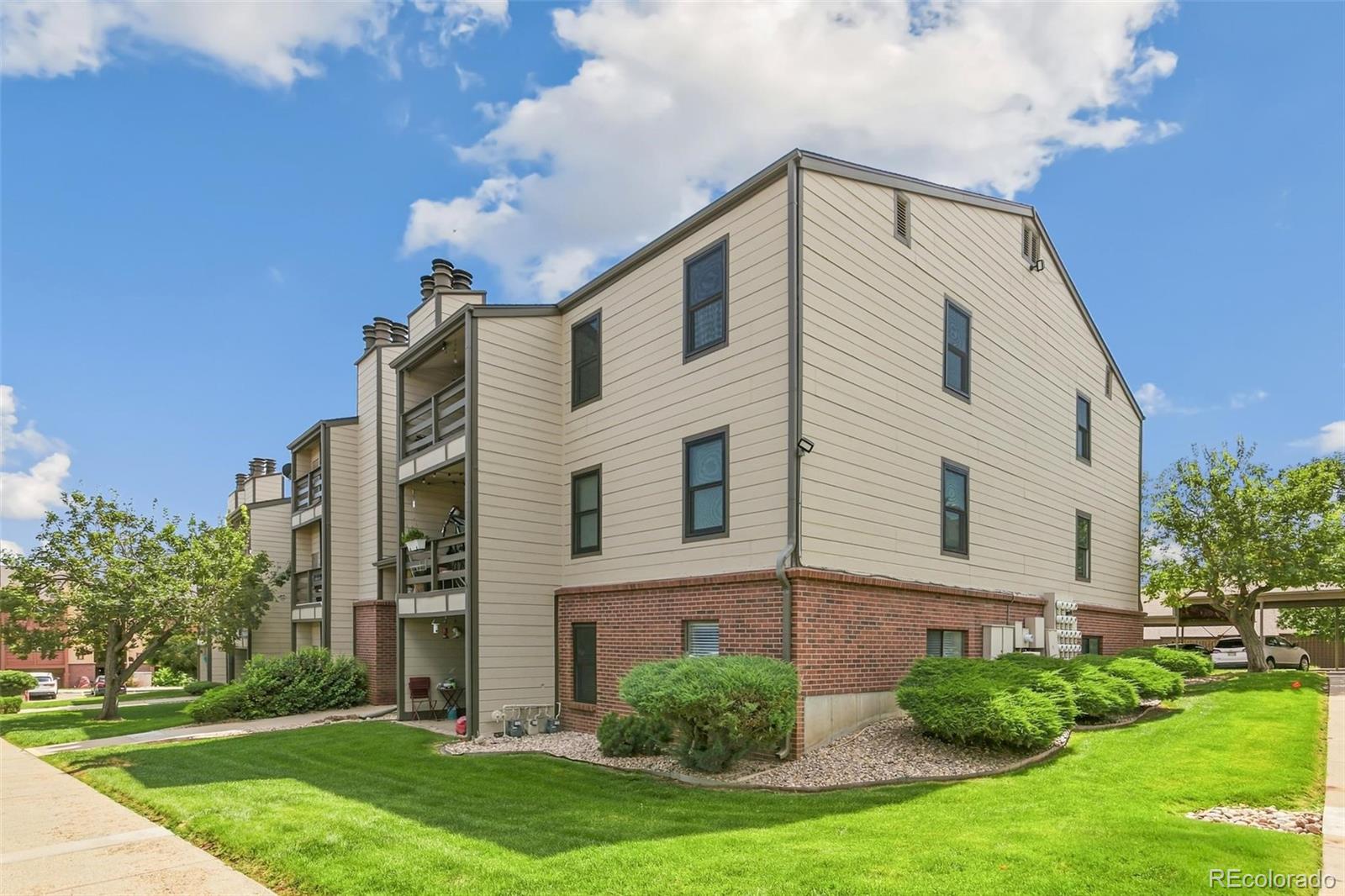 MLS Image #23 for 459  wright street,denver, Colorado