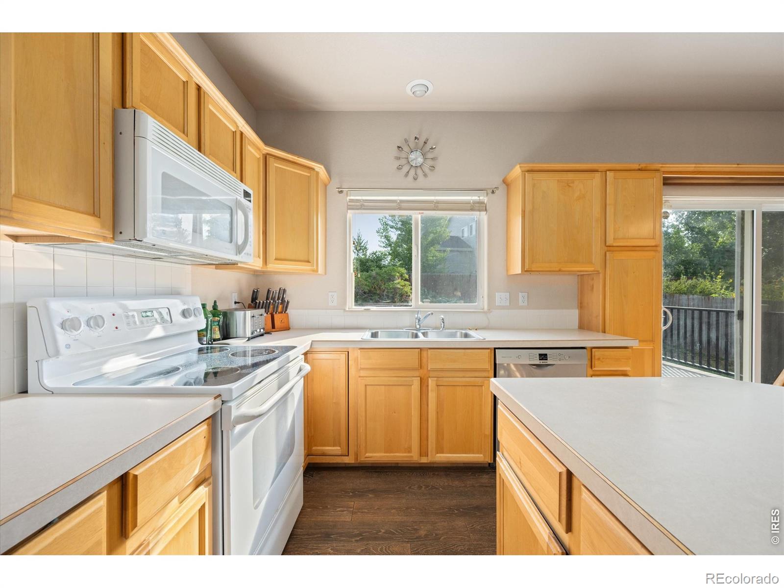 MLS Image #10 for 226  aspen grove way,severance, Colorado