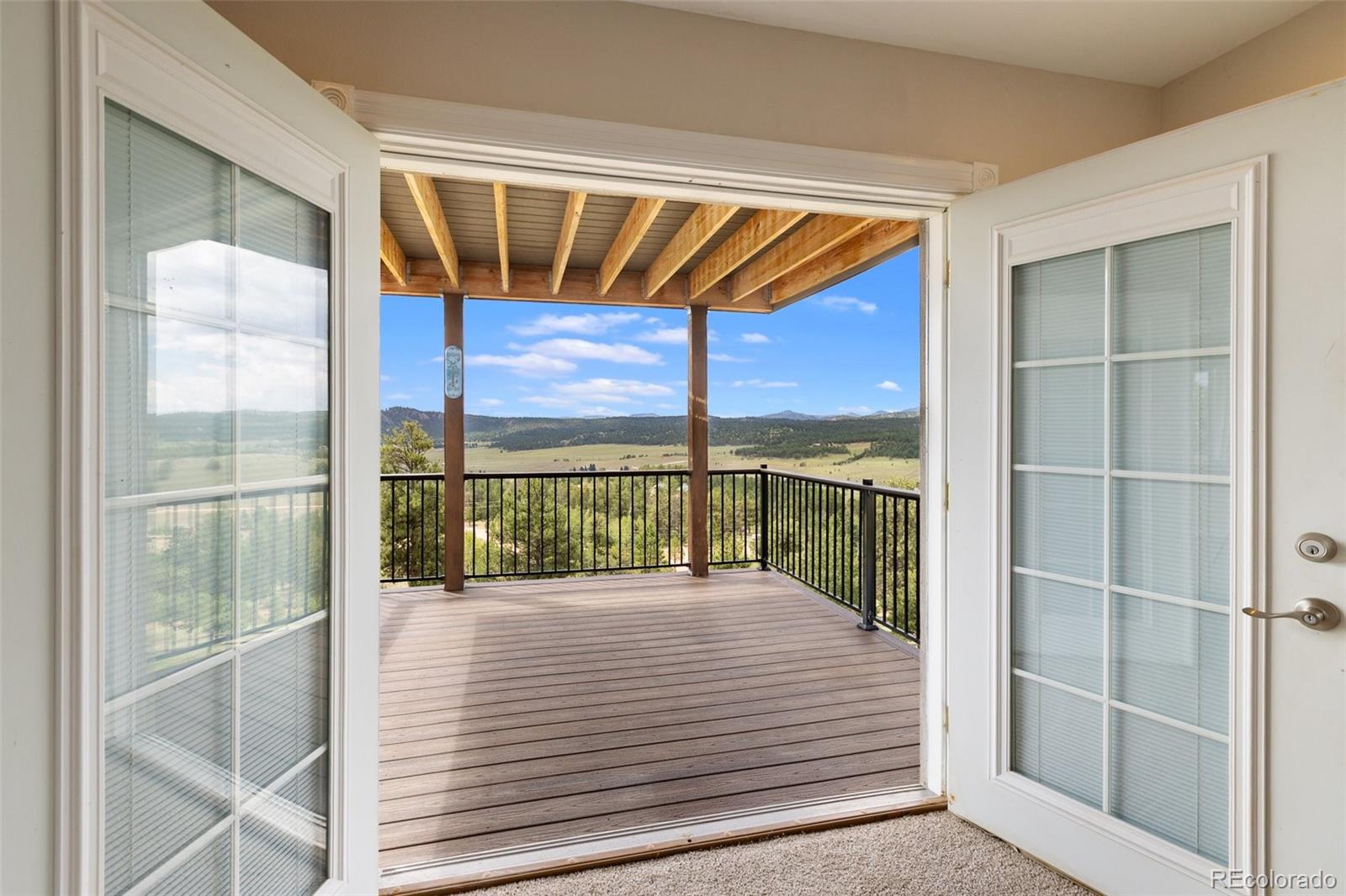 MLS Image #9 for 127  carlton circle,florissant, Colorado