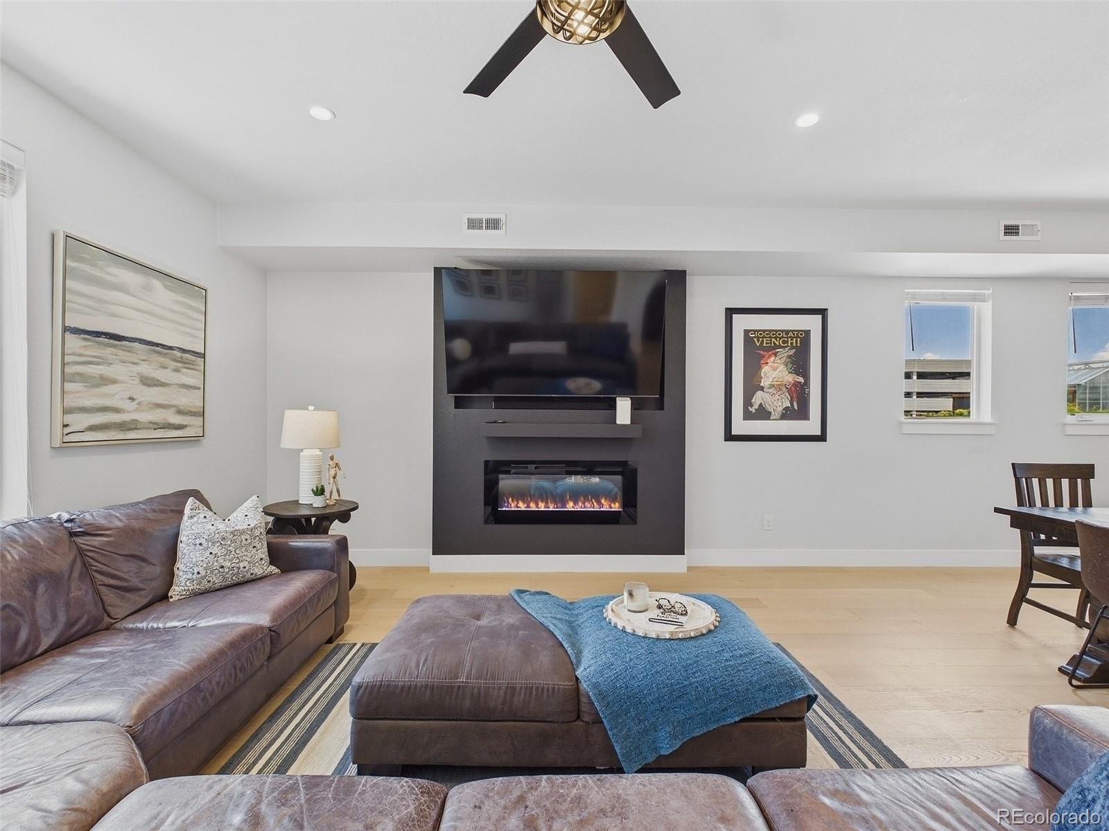 MLS Image #12 for 3541 s emerson street,englewood, Colorado