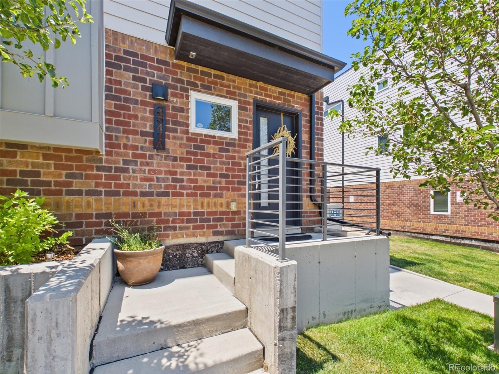 MLS Image #2 for 3541 s emerson street,englewood, Colorado