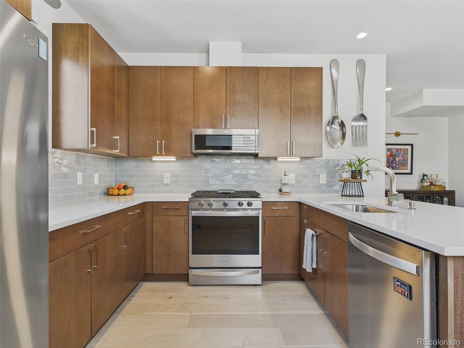 MLS Image #6 for 3541 s emerson street,englewood, Colorado
