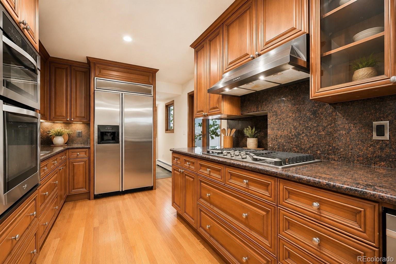 MLS Image #15 for 350 n marion street,denver, Colorado