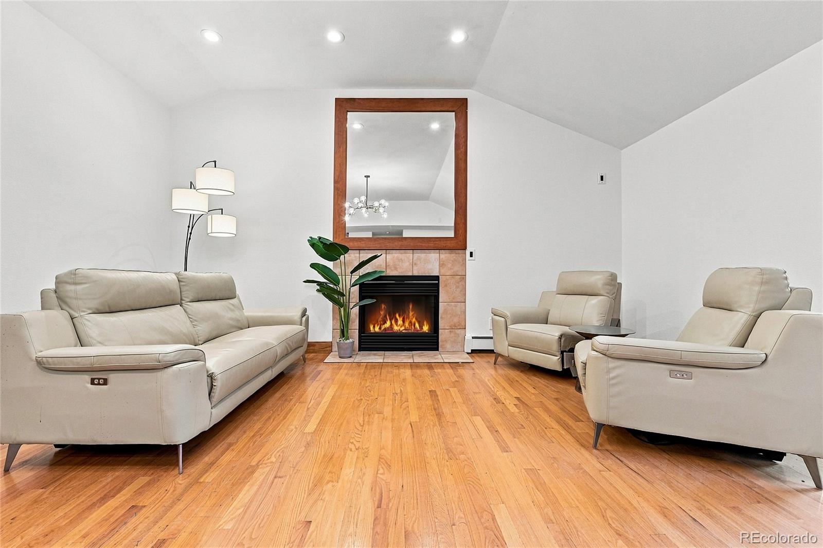 MLS Image #21 for 350 n marion street,denver, Colorado