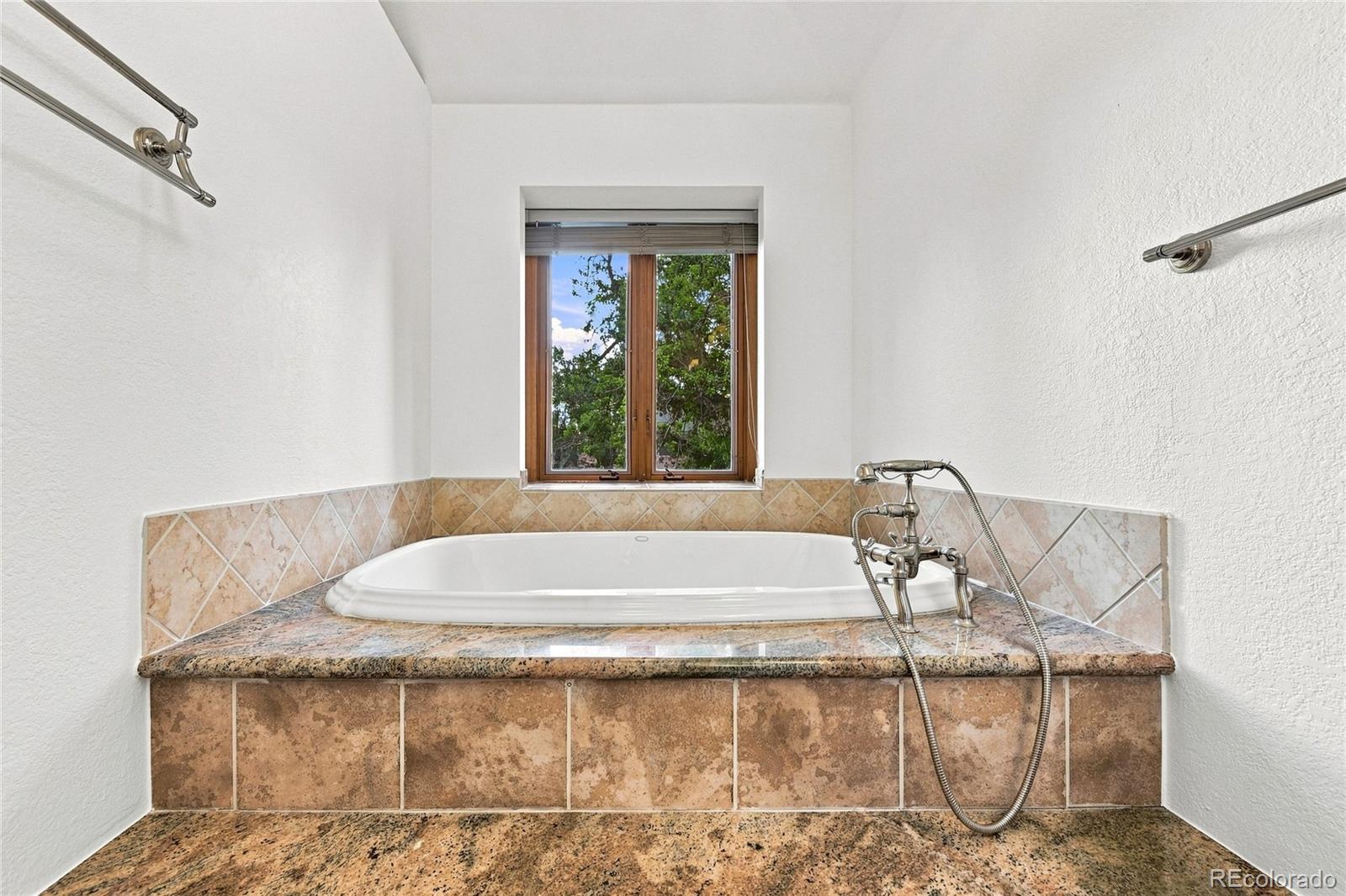 MLS Image #31 for 350 n marion street,denver, Colorado