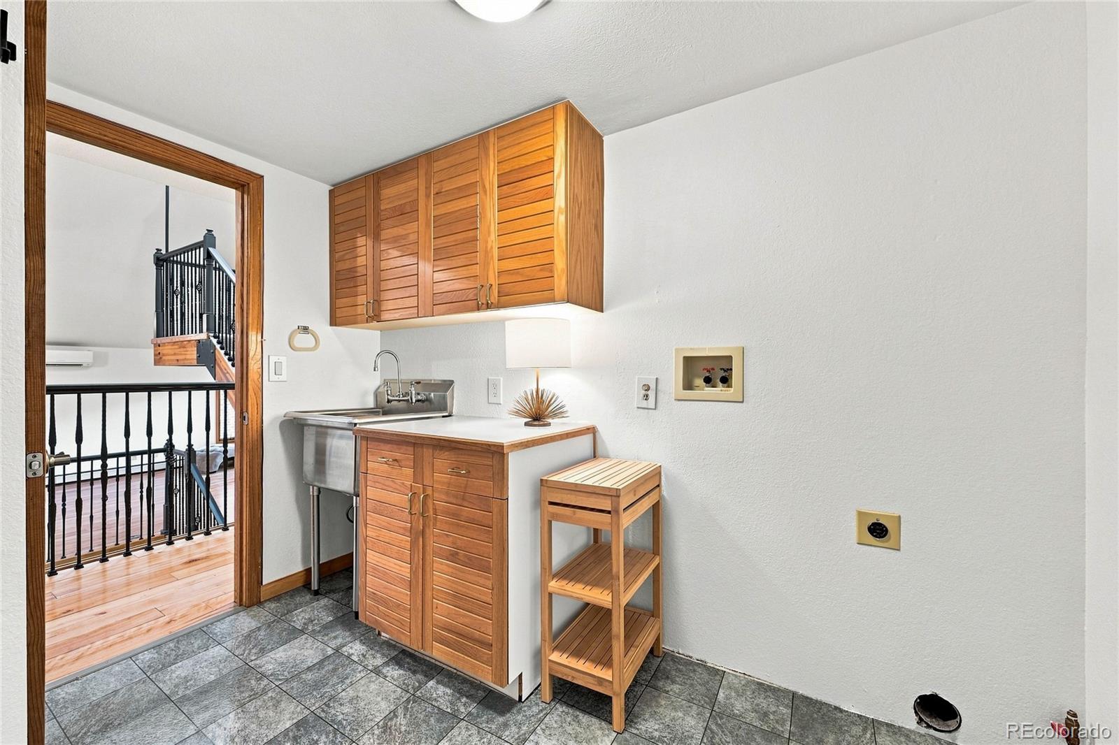 MLS Image #37 for 350 n marion street,denver, Colorado