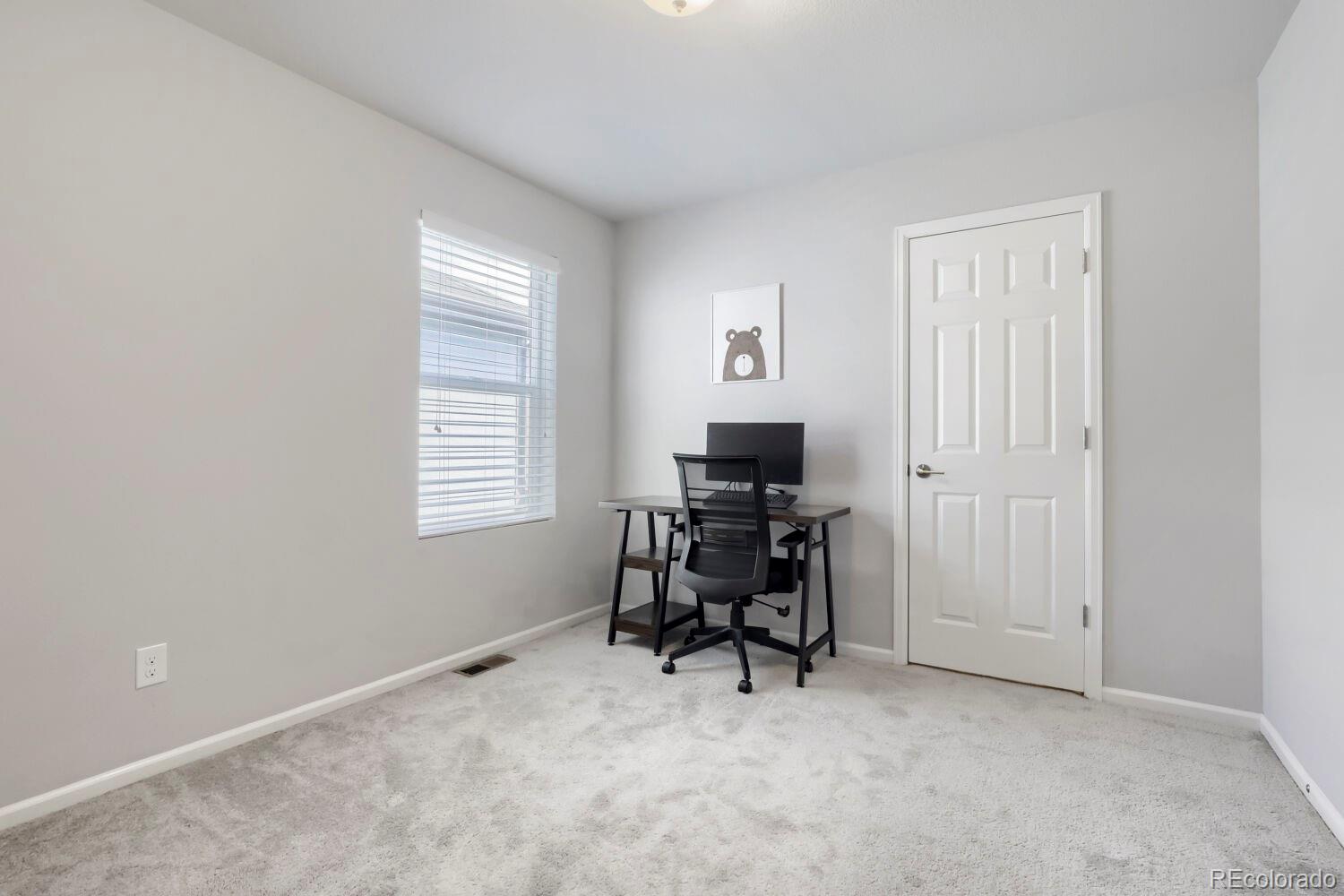MLS Image #10 for 4760  joplin street,denver, Colorado