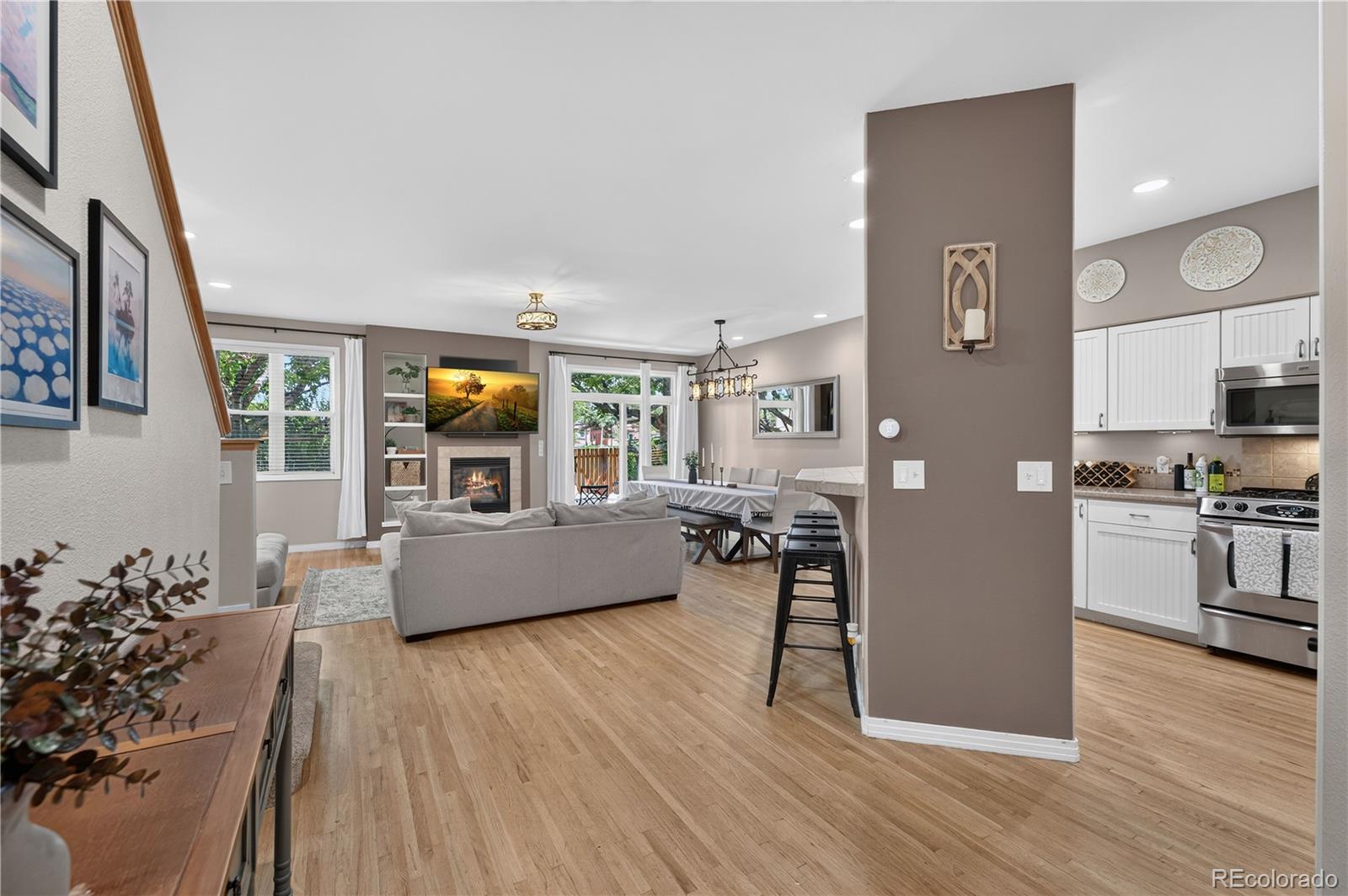 MLS Image #12 for 558 s elm street ,denver, Colorado
