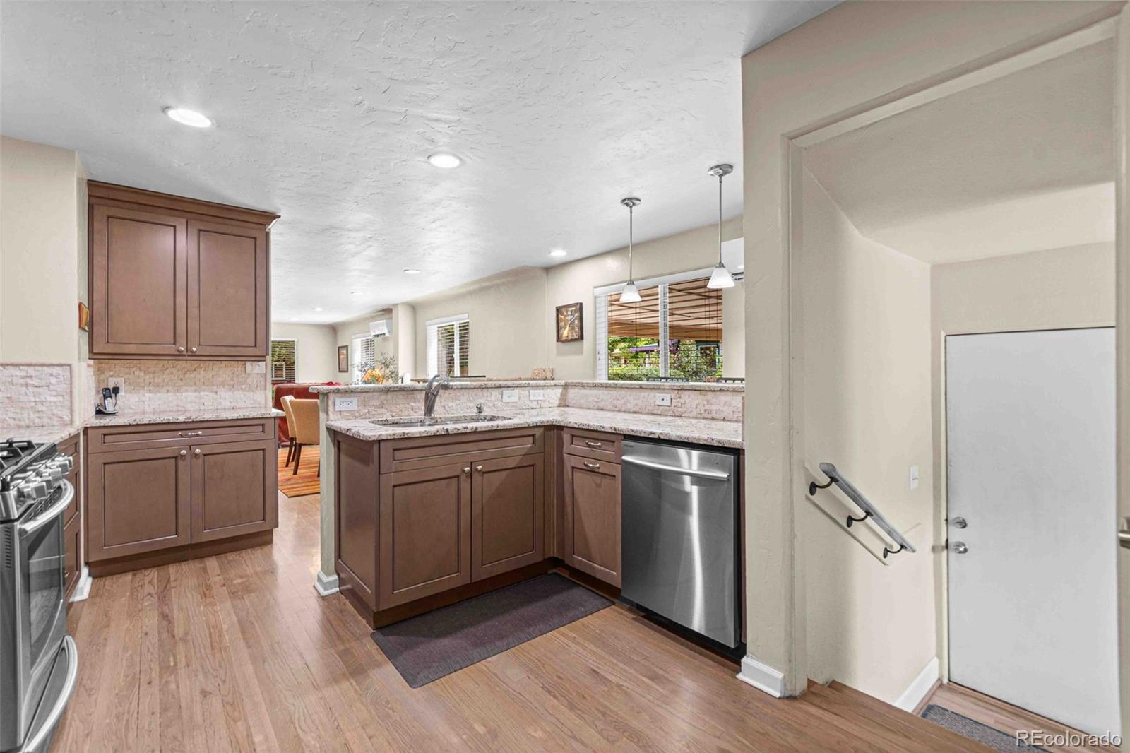 MLS Image #15 for 5645 s crocker street,littleton, Colorado