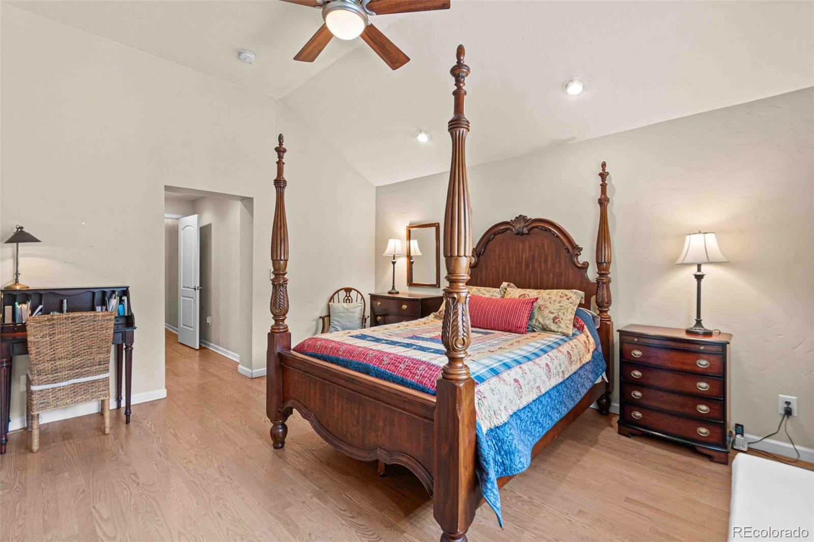 MLS Image #20 for 5645 s crocker street,littleton, Colorado