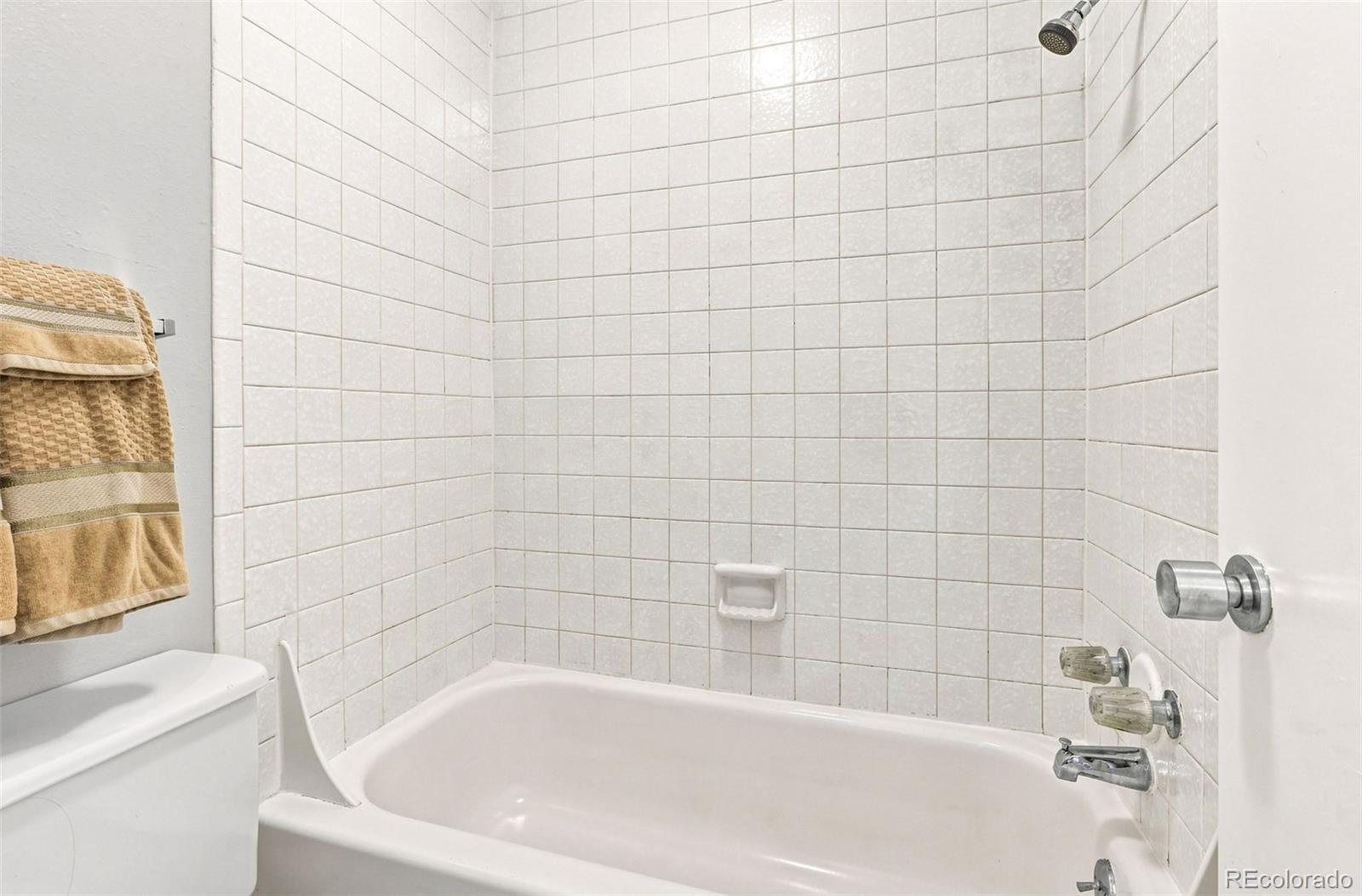 MLS Image #11 for 5995 e iliff avenue 318,denver, Colorado
