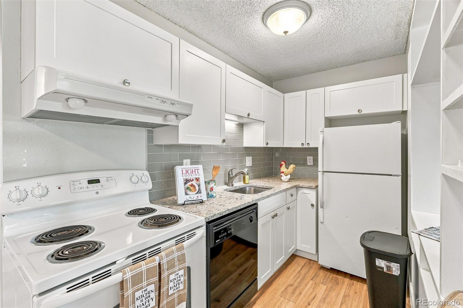 MLS Image #4 for 5995 e iliff avenue 318,denver, Colorado