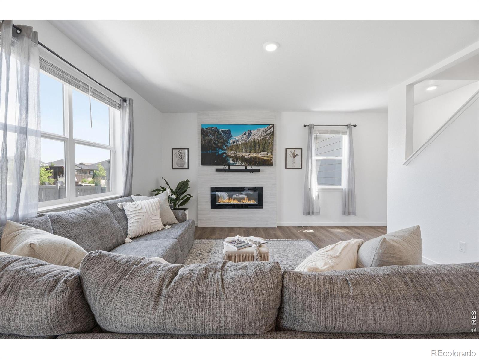 MLS Image #11 for 1822  westport avenue,berthoud, Colorado