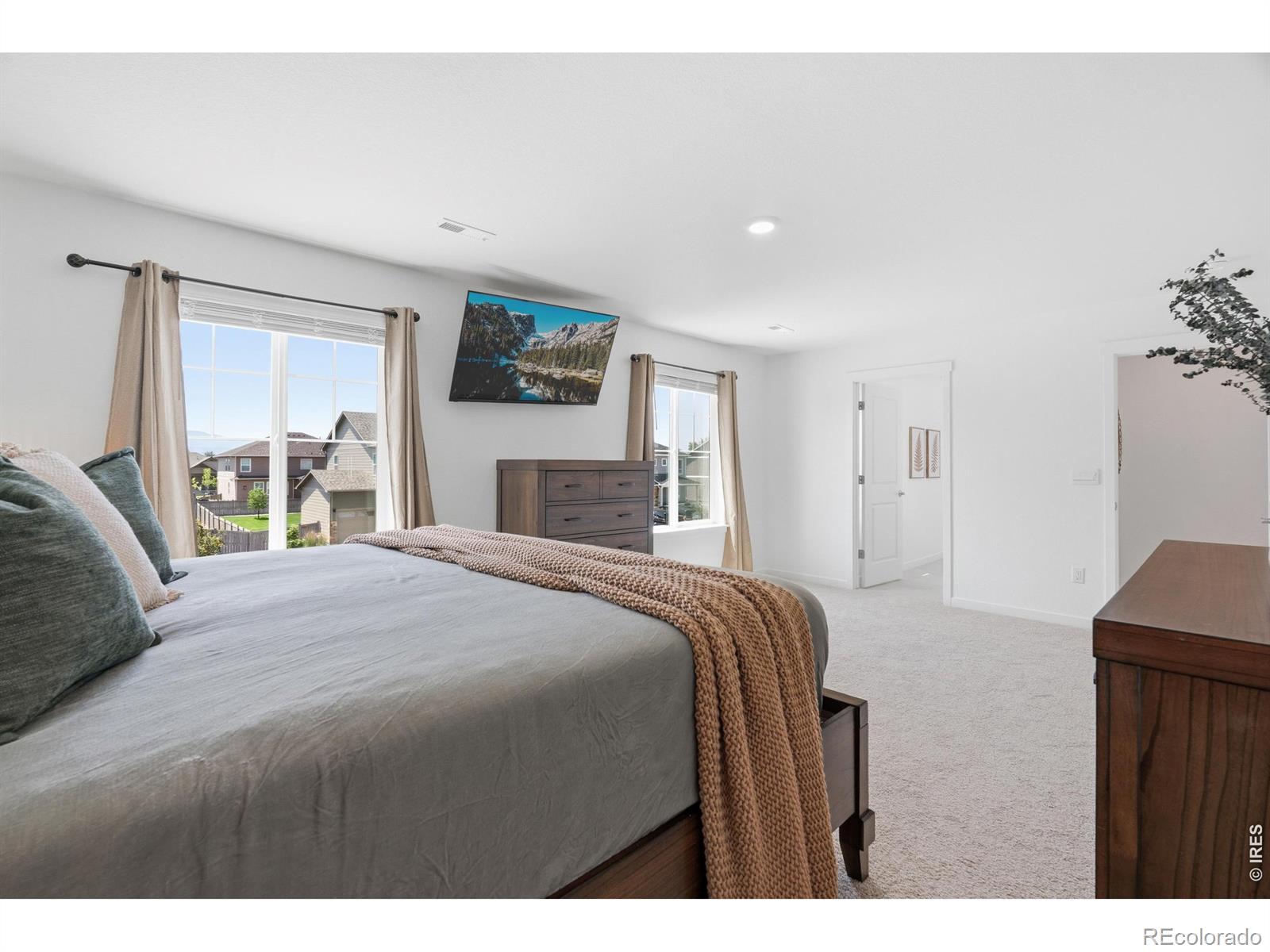 MLS Image #17 for 1822  westport avenue,berthoud, Colorado