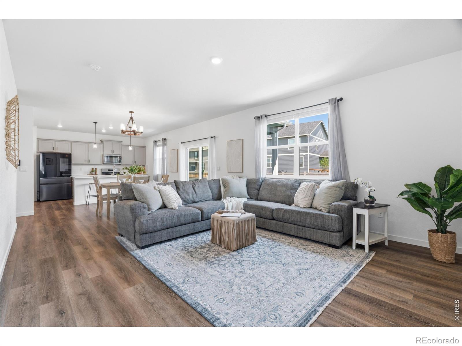 MLS Image #3 for 1822  westport avenue,berthoud, Colorado