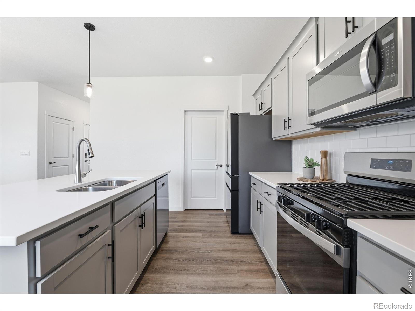 MLS Image #7 for 1822  westport avenue,berthoud, Colorado