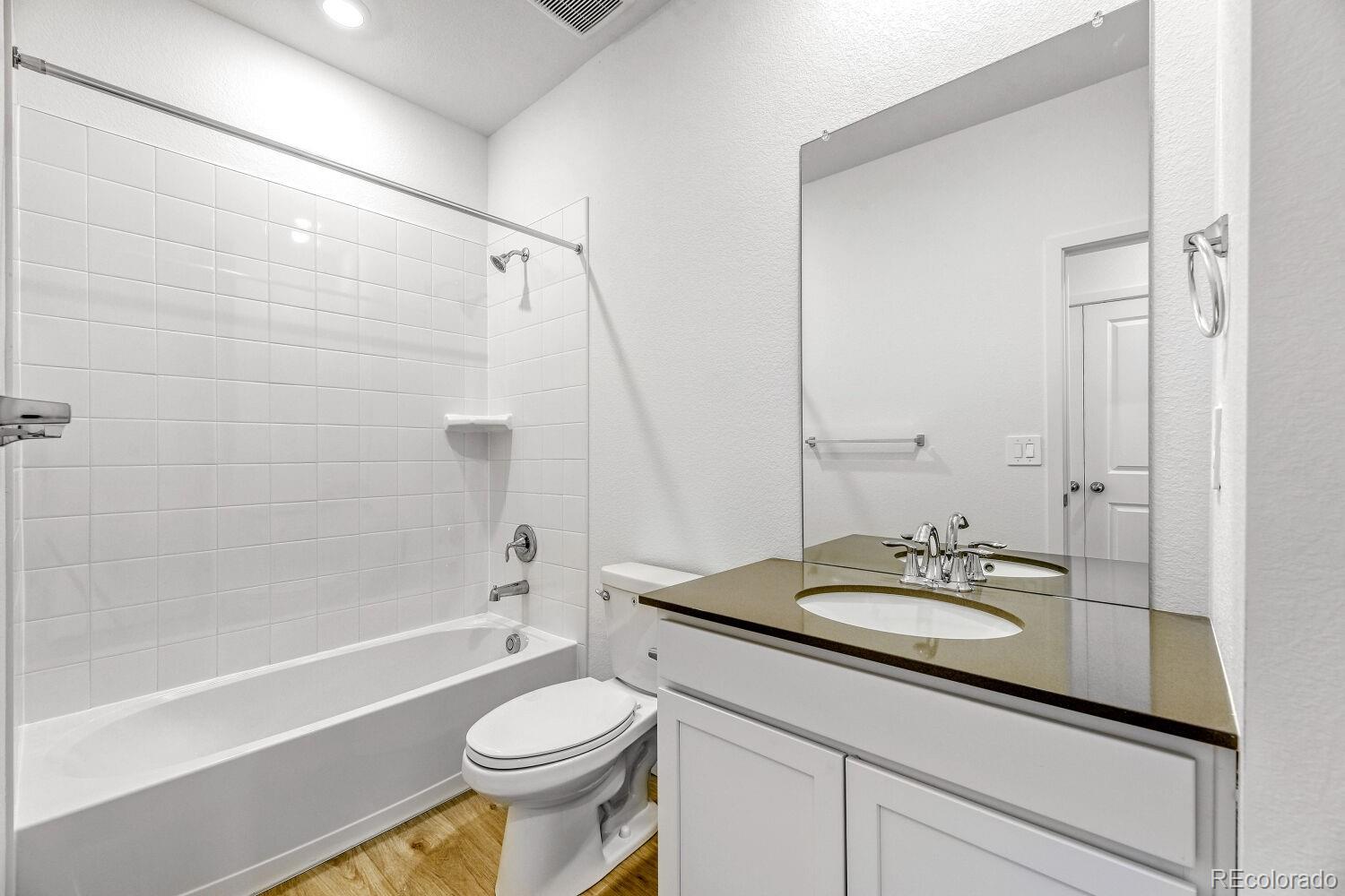 MLS Image #10 for 386 n bersshine court,watkins, Colorado