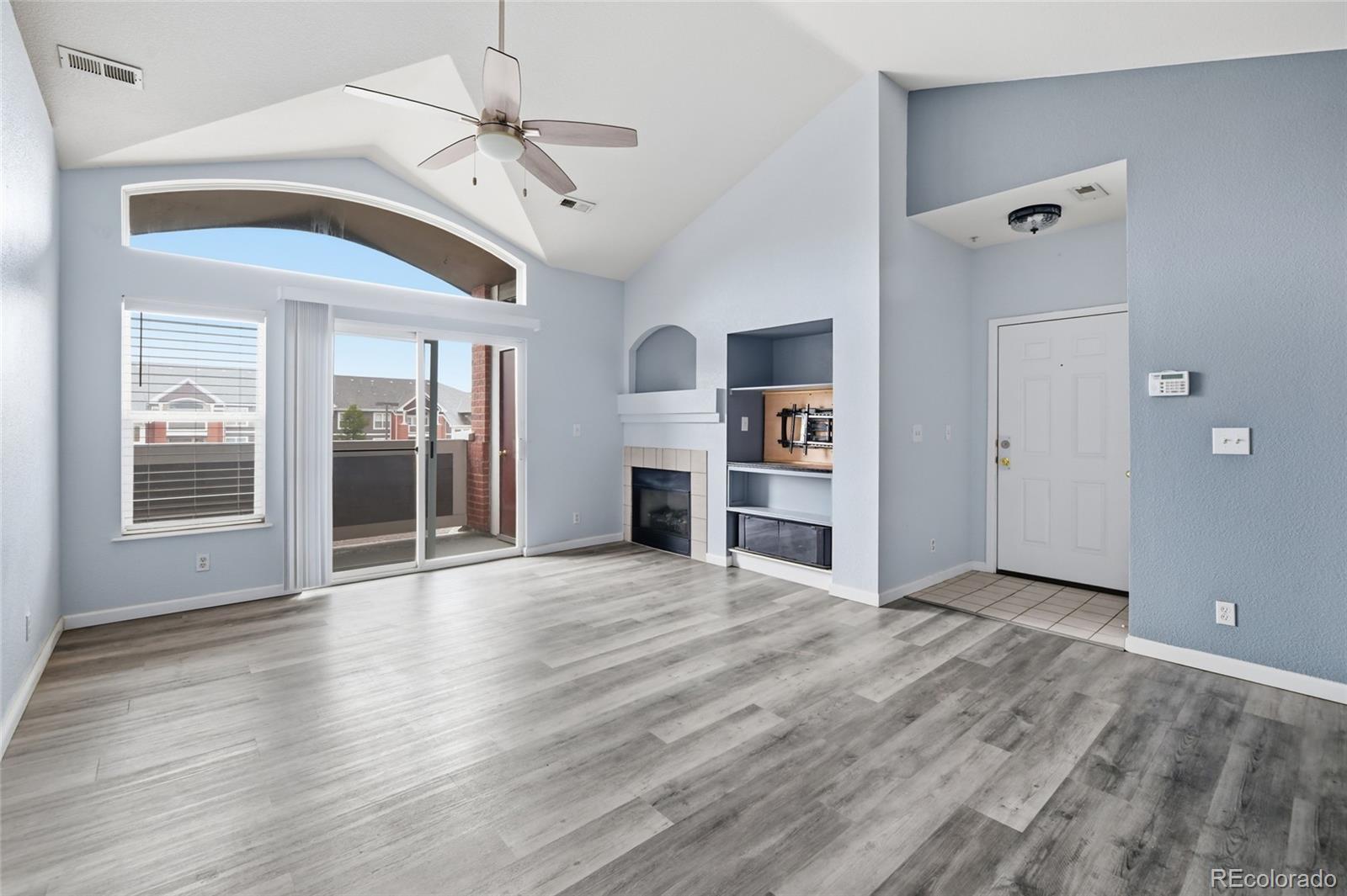 MLS Image #2 for 14261 e 1st drive,aurora, Colorado