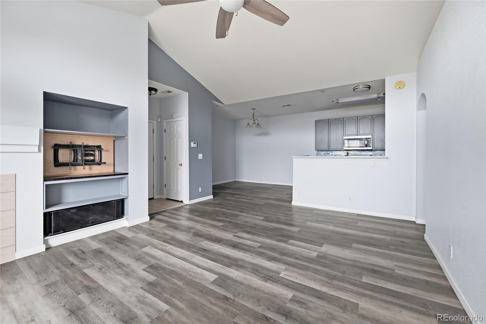 MLS Image #6 for 14261 e 1st drive,aurora, Colorado