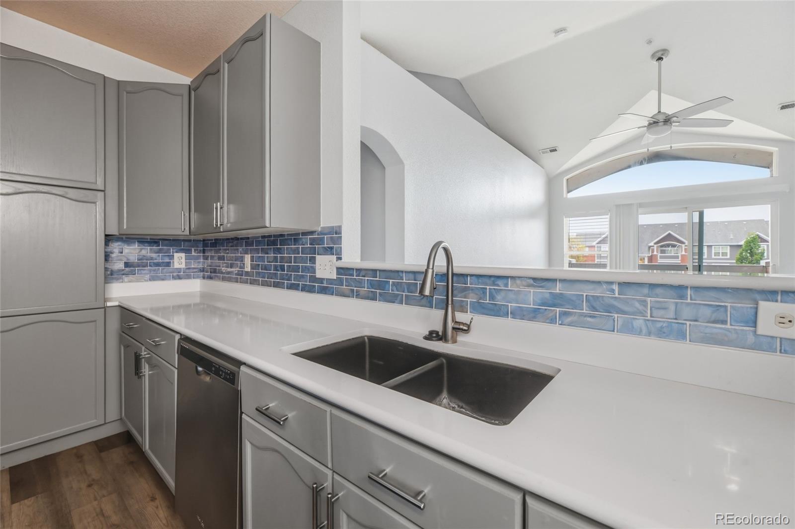 MLS Image #8 for 14261 e 1st drive,aurora, Colorado
