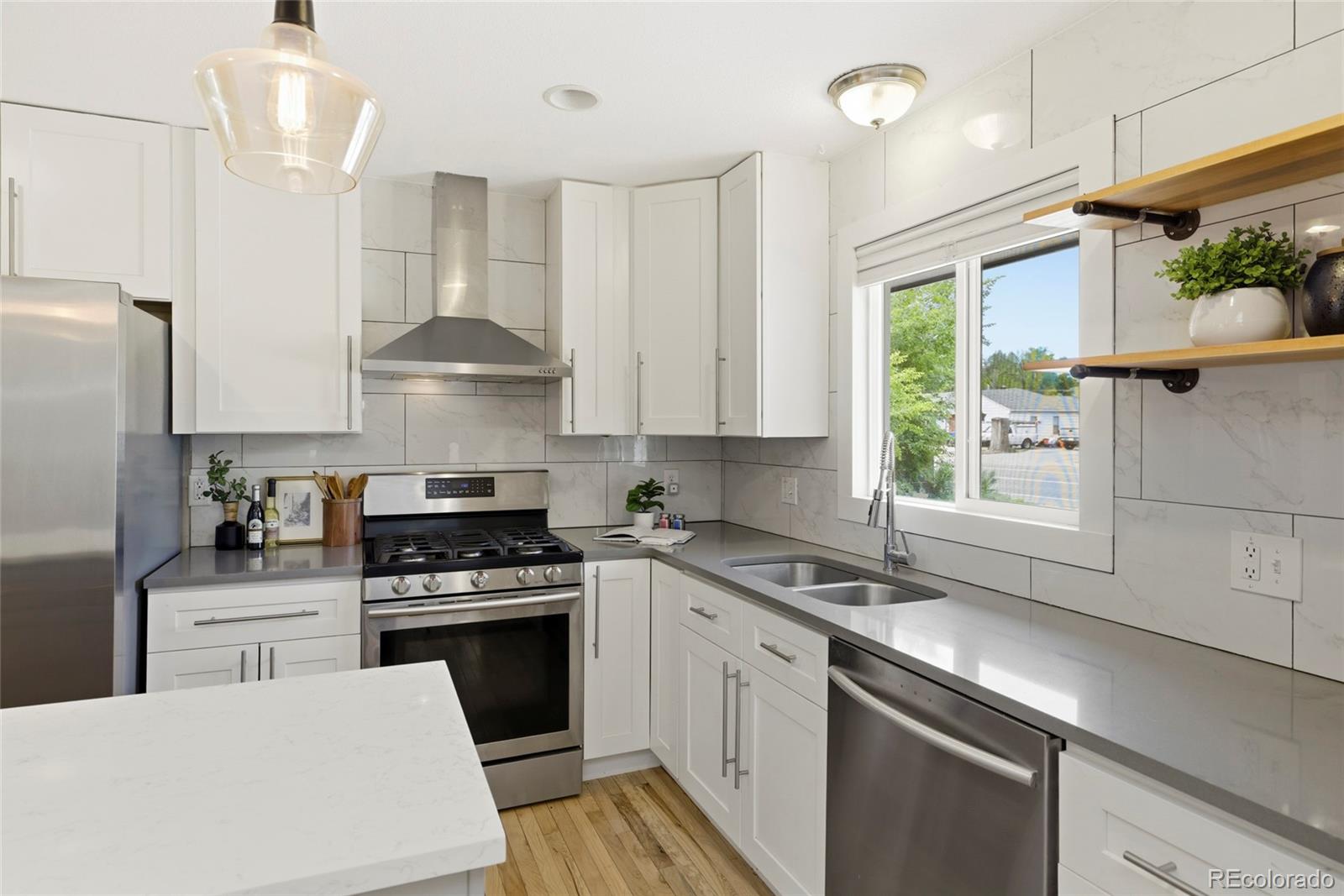 MLS Image #5 for 636 s taft hill road,fort collins, Colorado
