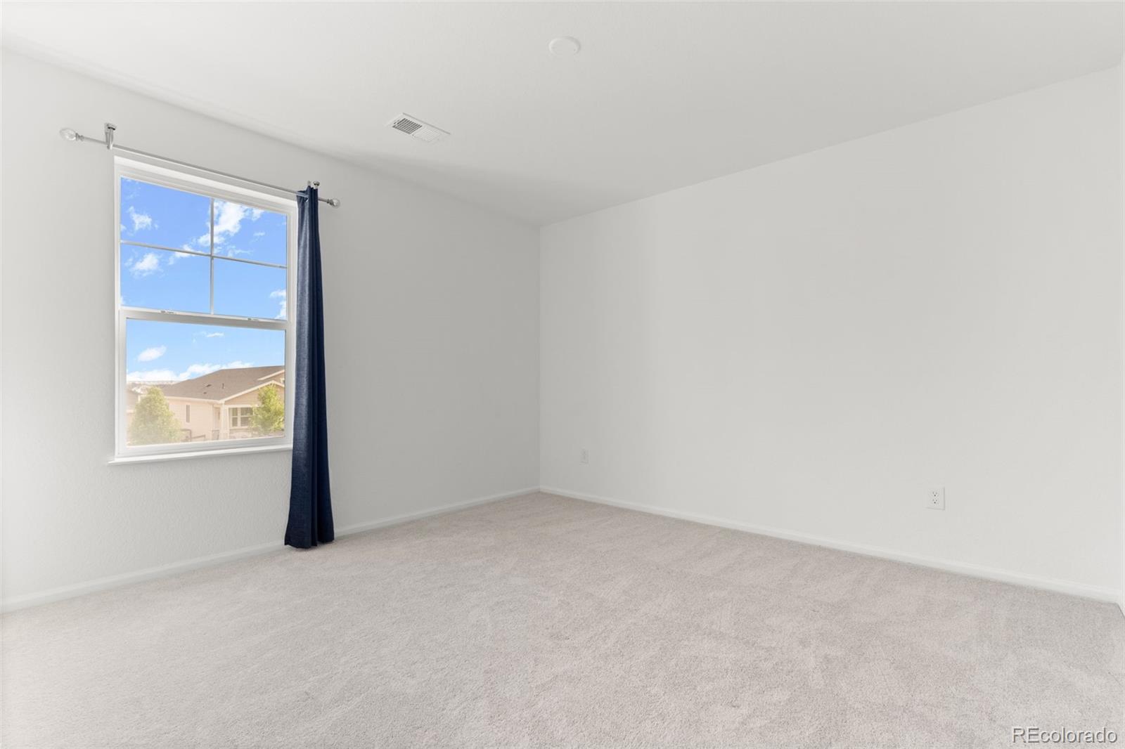 MLS Image #17 for 24281 e 40th avenue,aurora, Colorado