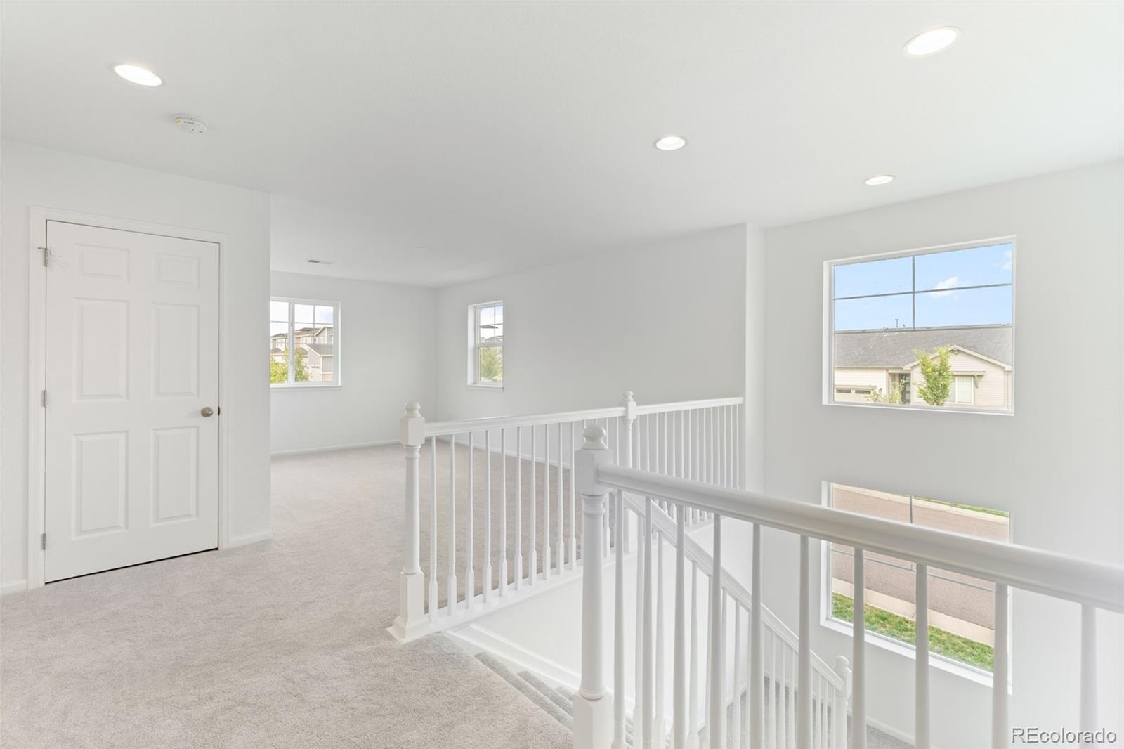 MLS Image #21 for 24281 e 40th avenue,aurora, Colorado