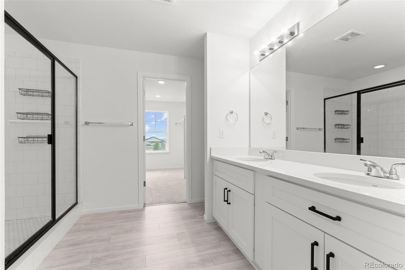 MLS Image #27 for 24281 e 40th avenue,aurora, Colorado