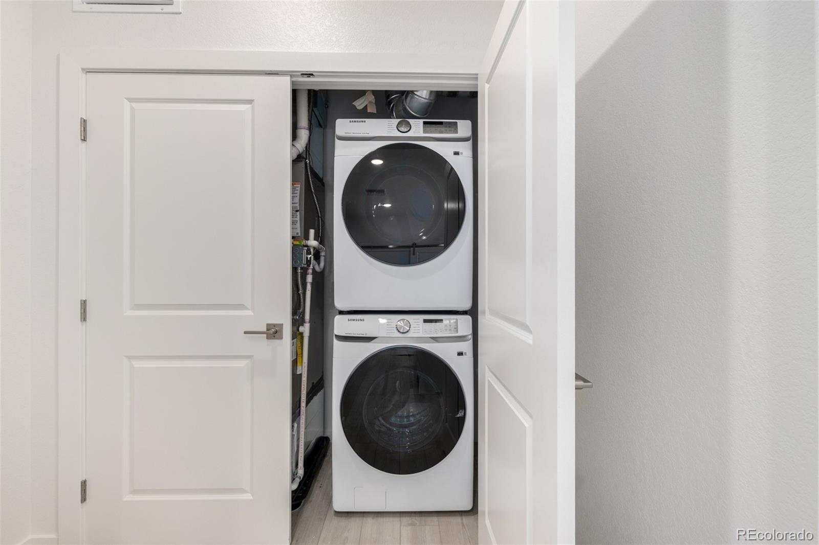 MLS Image #20 for 6153 n ceylon street,denver, Colorado