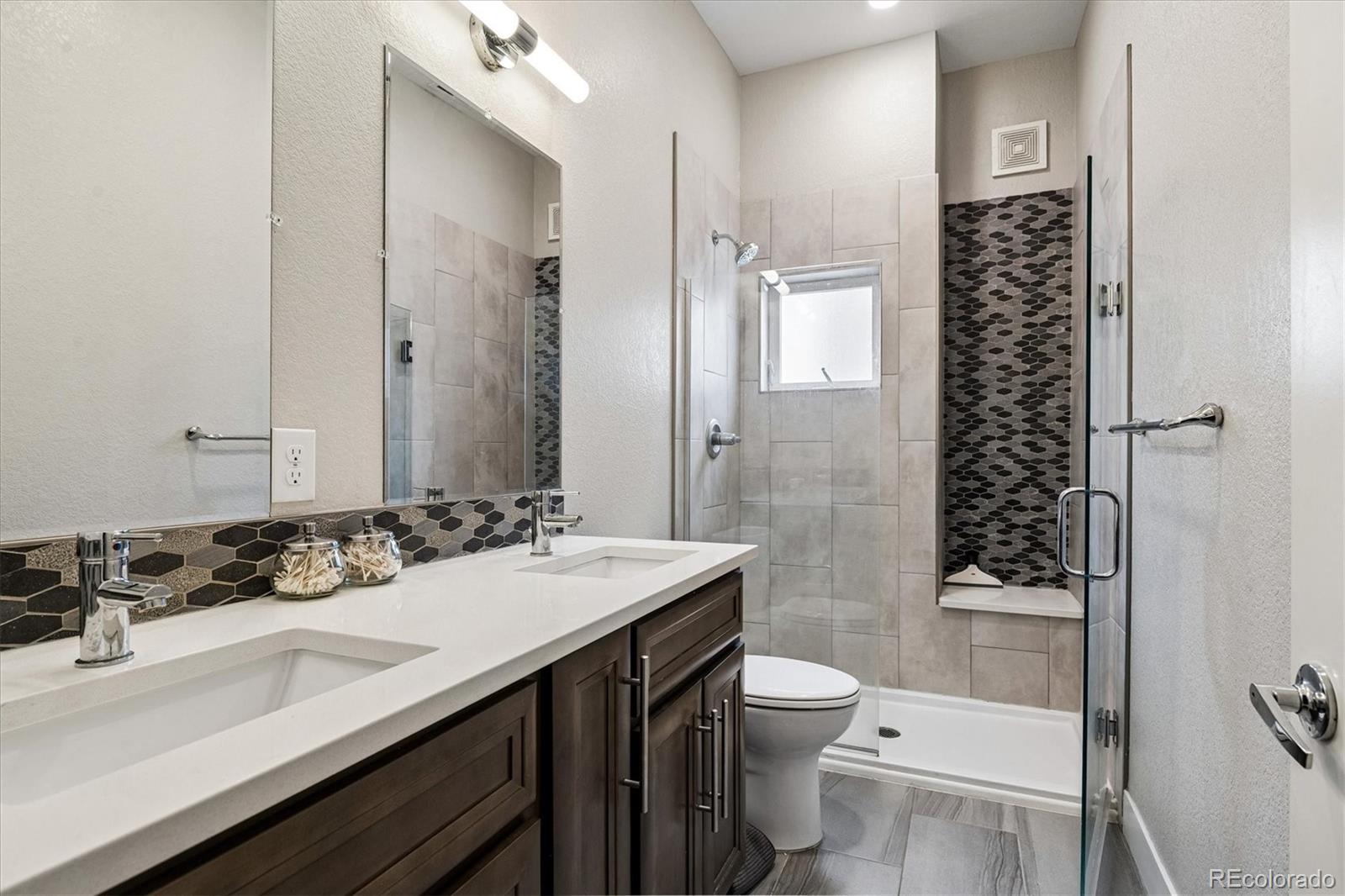 MLS Image #14 for 1369  knox court ,denver, Colorado